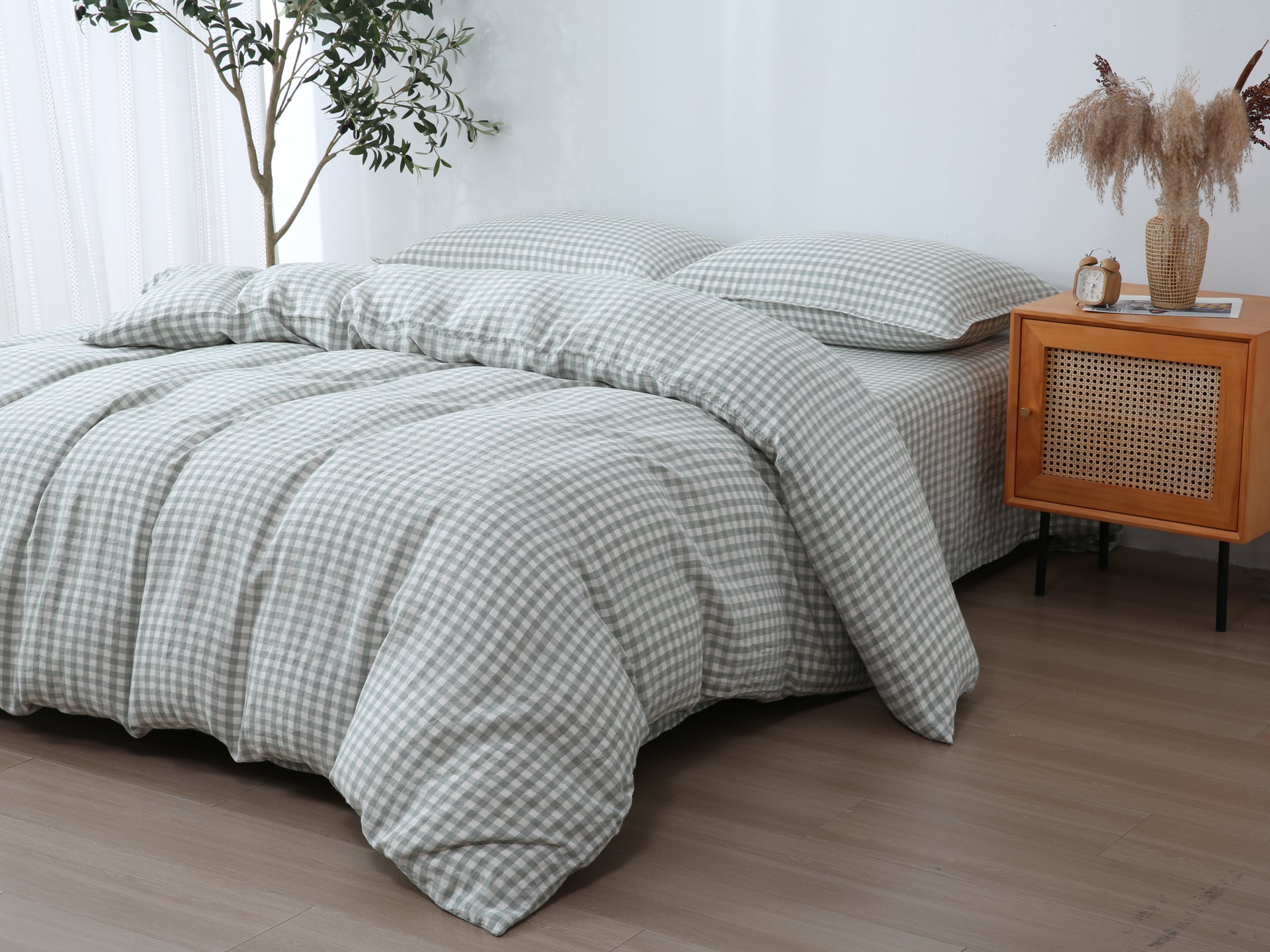 Linen Duvet Cover + Pillowcases - Sage Gingham