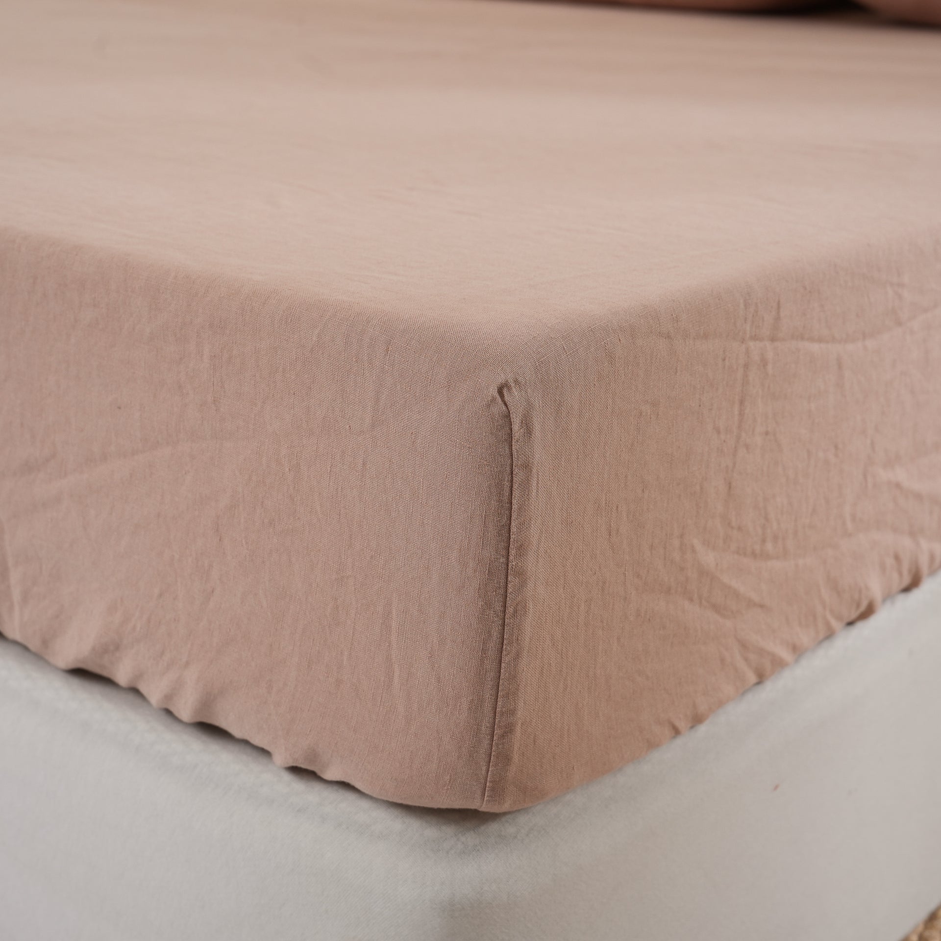 Linen Fitted Sheet - Pink Clay