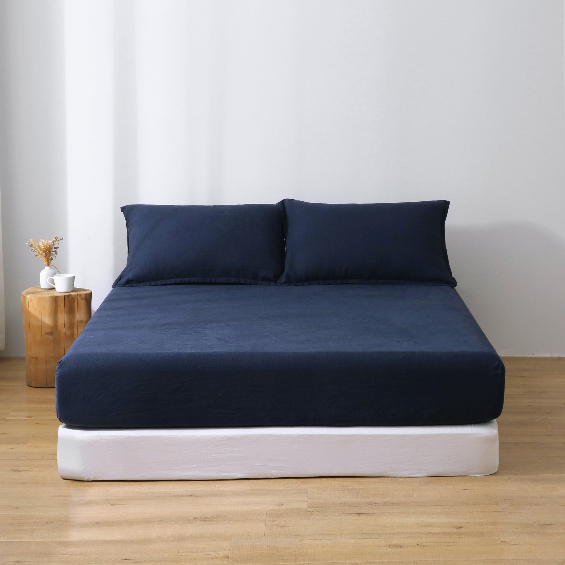 Linen Fitted Sheet - Ocean