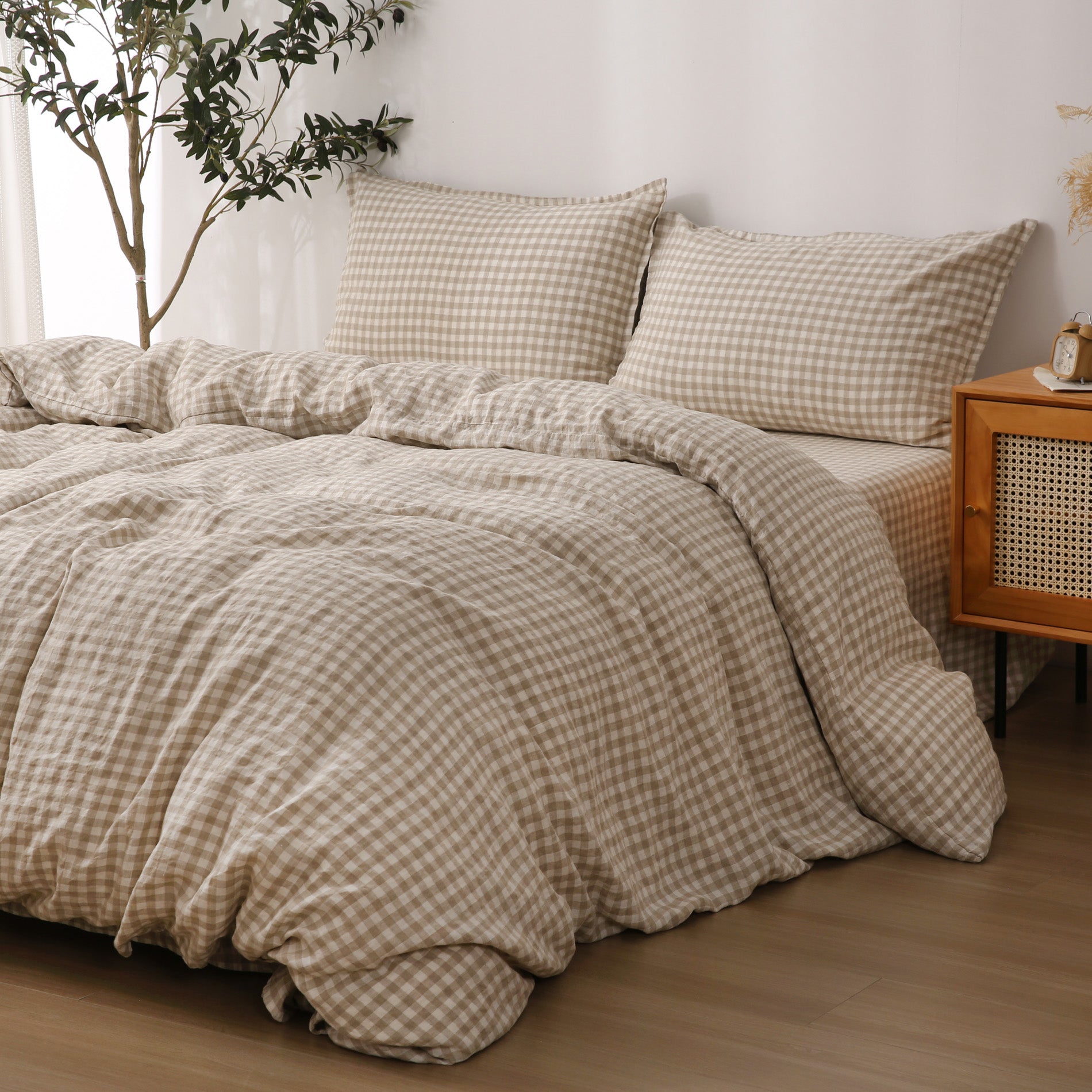 Linen Duvet Cover + Pillowcases - Beige Gingham