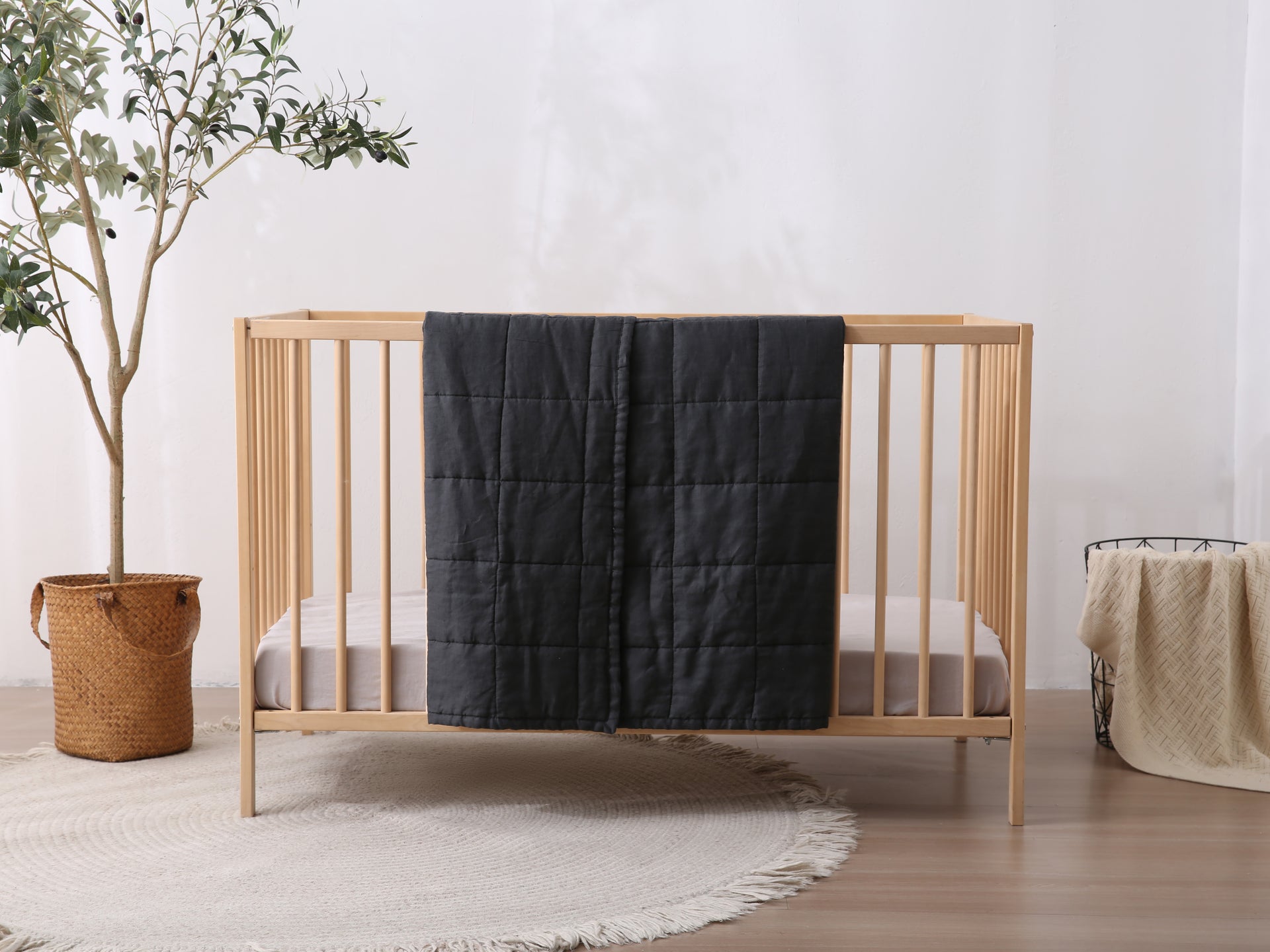 Quilted Linen Cot Blanket - Charcoal