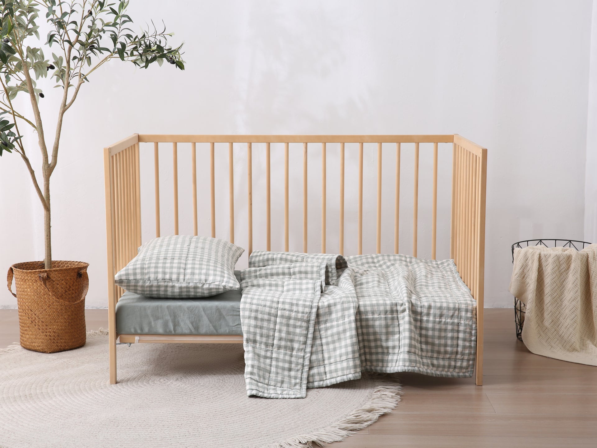 Quilted Linen Cot Blanket - Sage Gingham