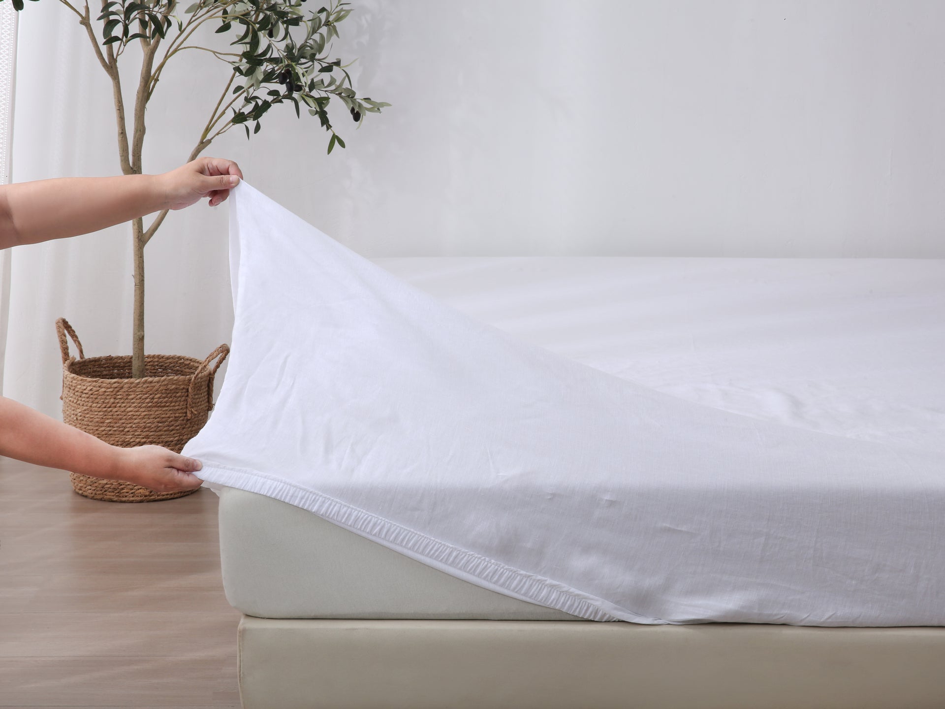 Linen Fitted Sheet - Snow