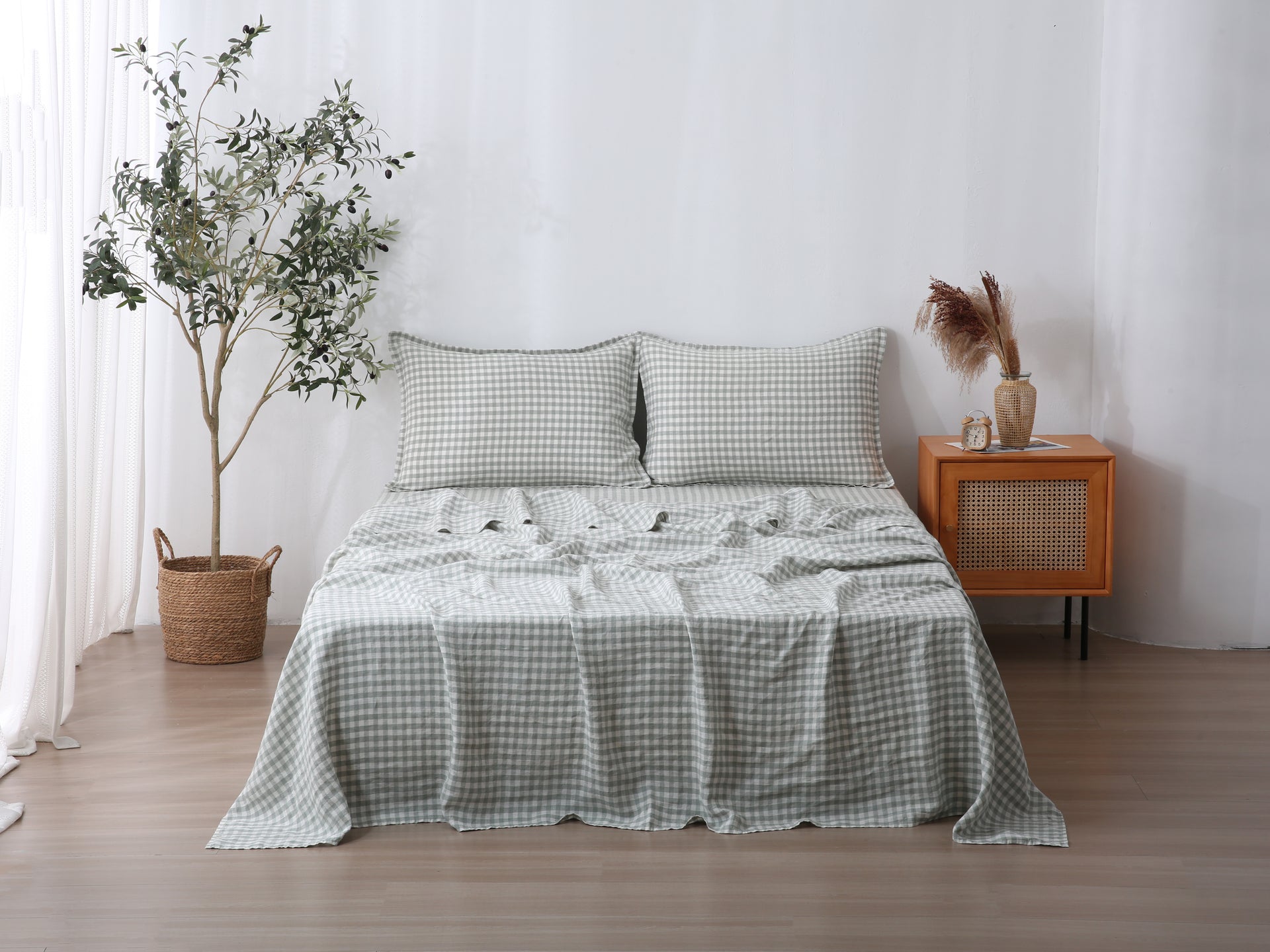 Linen Sheet Set - Sage Gingham