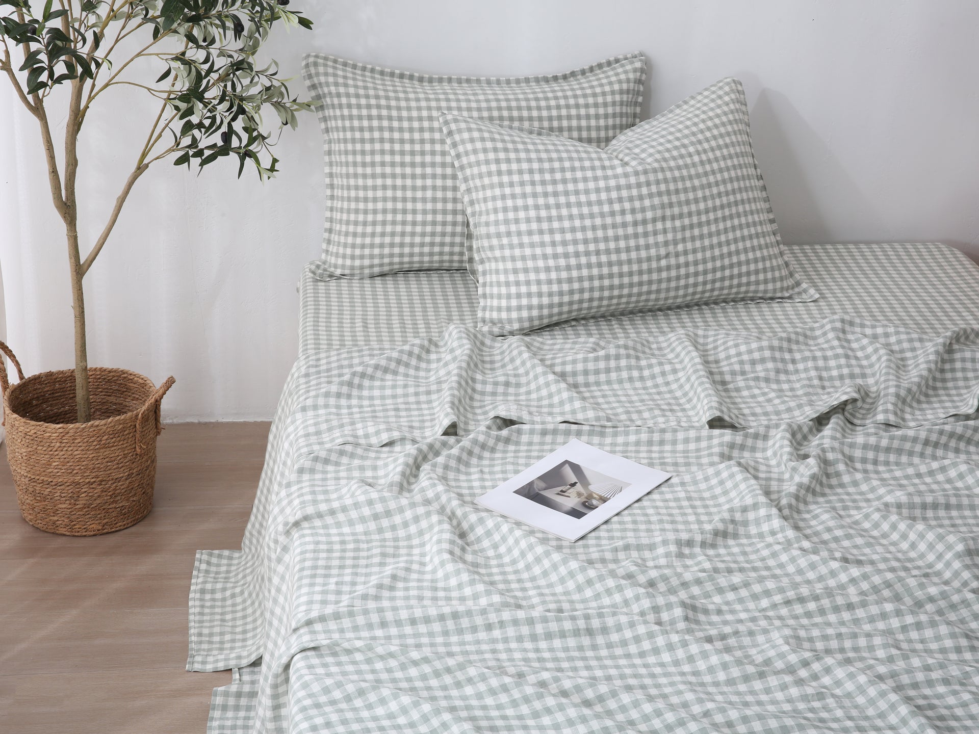 Linen Sheet Set - Sage Gingham