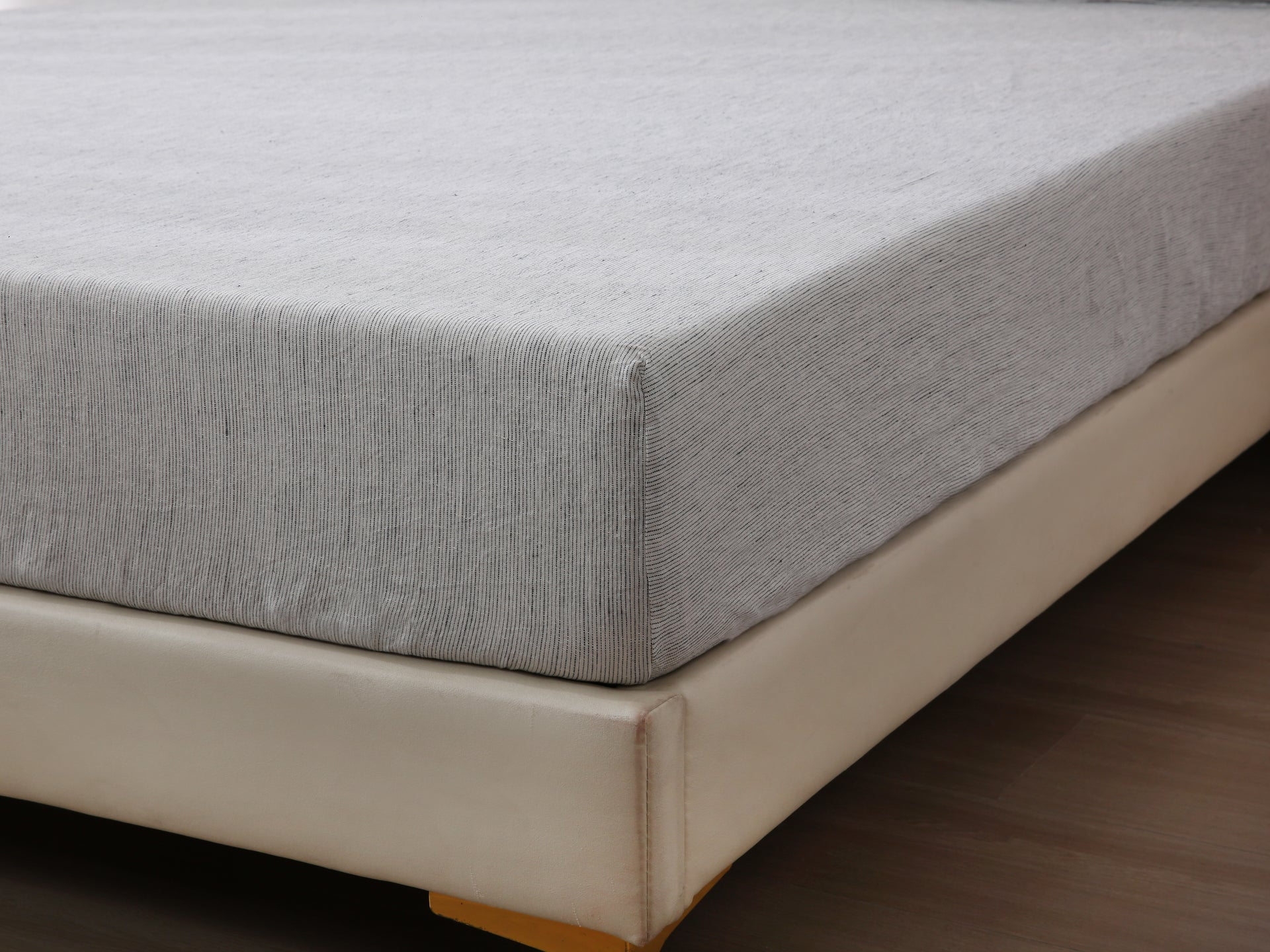 Linen Fitted Sheet - Pinstripe