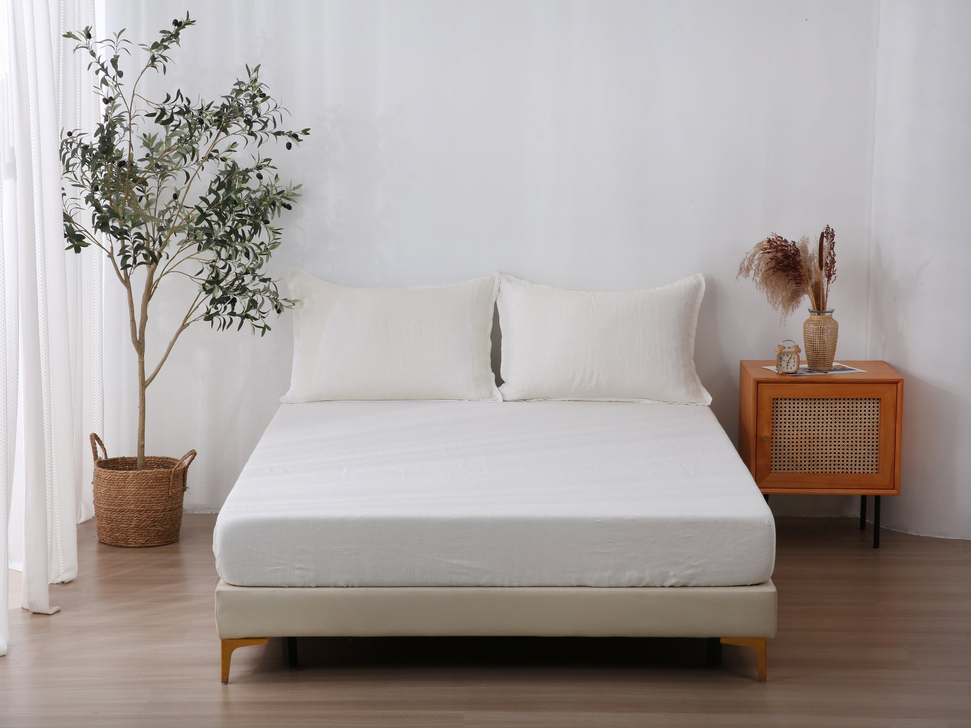 Linen Fitted Sheet - Cloud