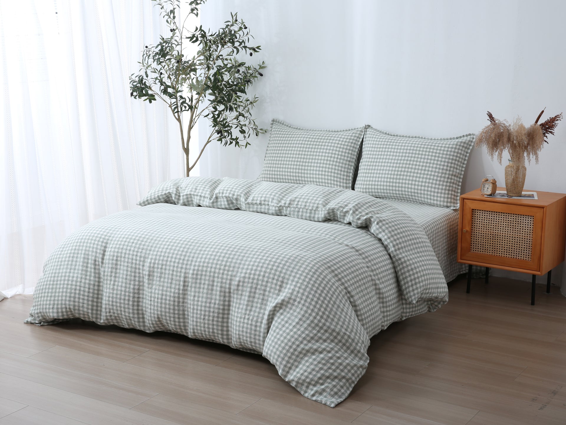Linen Duvet Cover + Pillowcases - Sage Gingham
