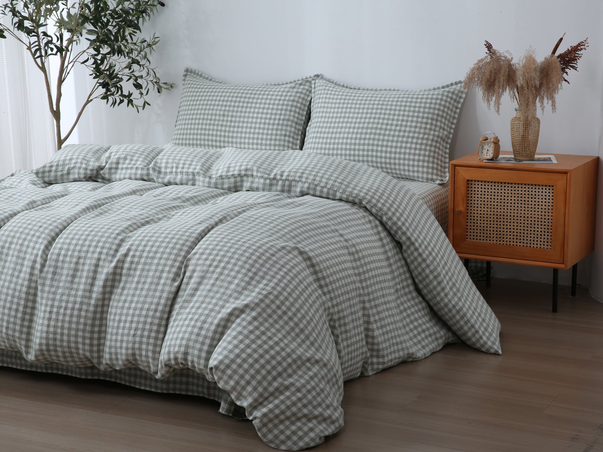 Linen Duvet Cover + Pillowcases - Sage Gingham
