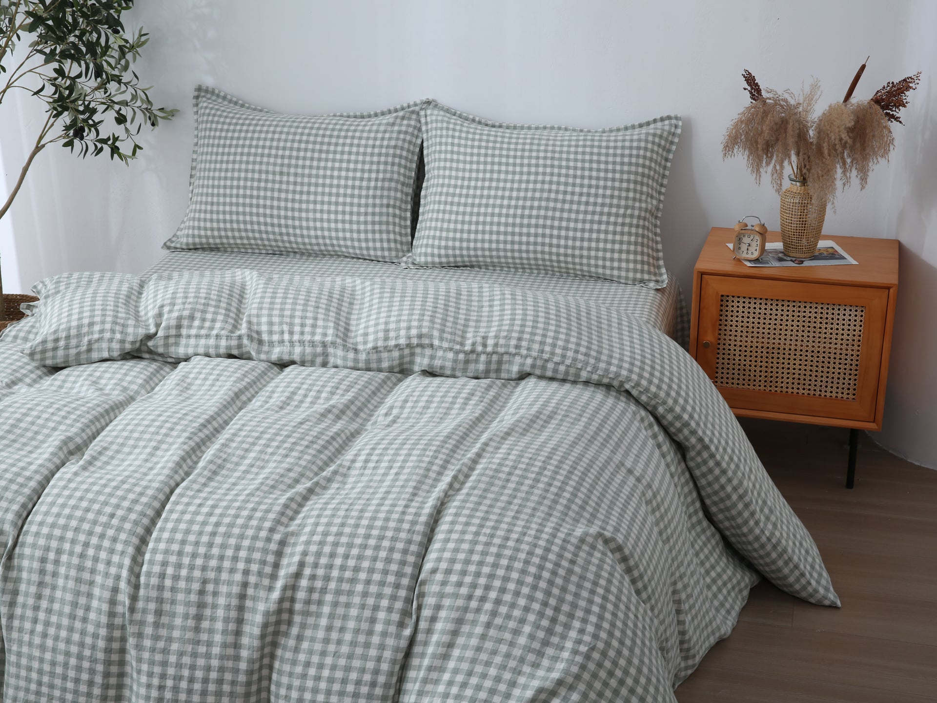 Linen Duvet Cover + Pillowcases - Sage Gingham
