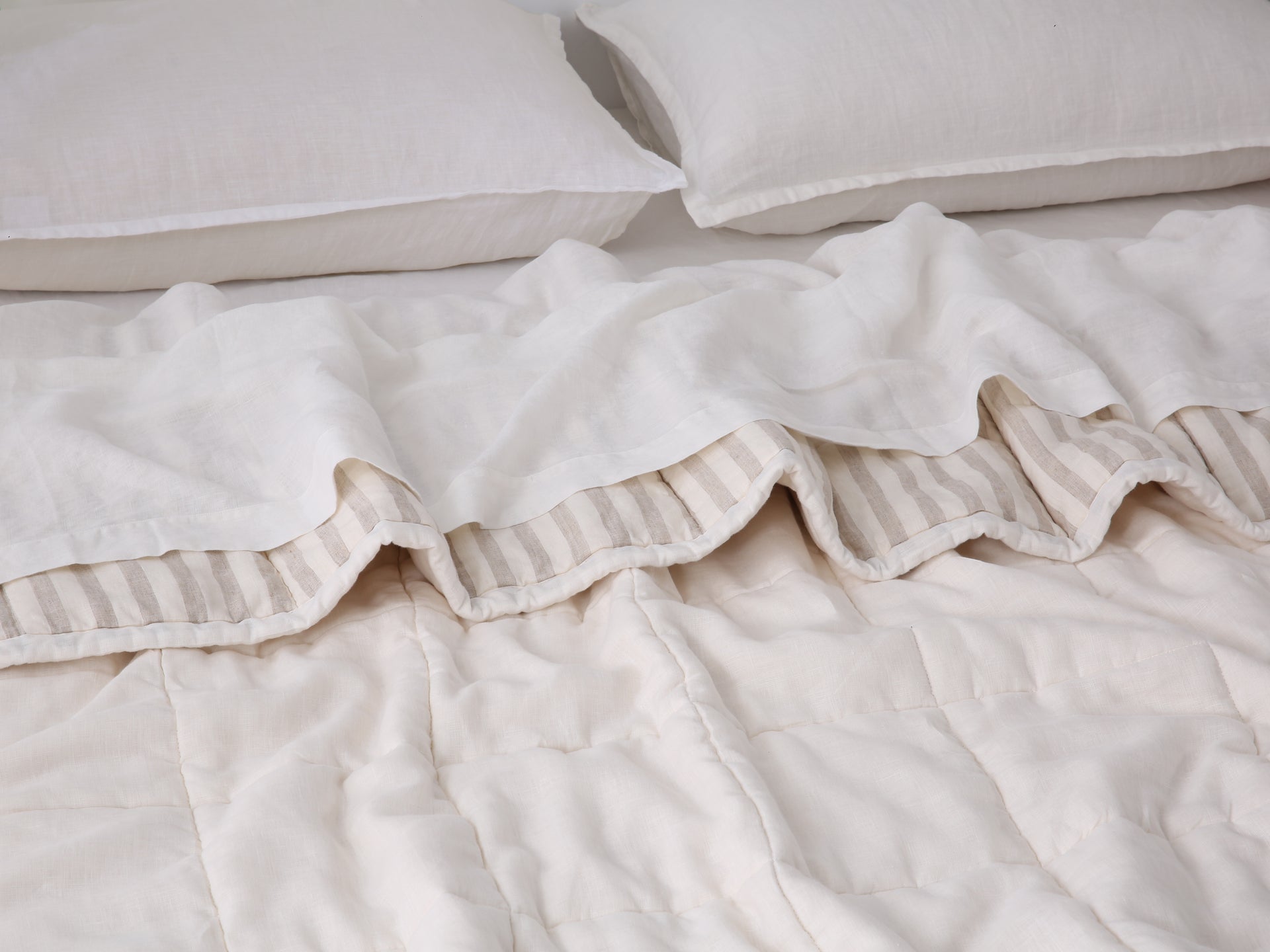 Quilted Linen Blanket - Cloud + Sand Stripe