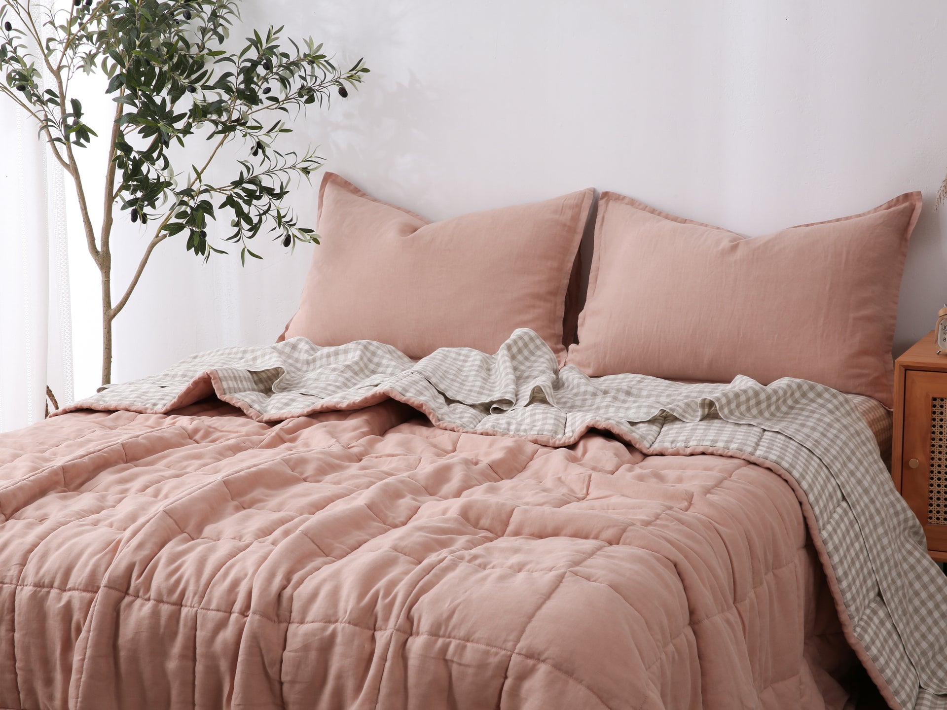 Quilted Linen Blanket - Pink Clay + Beige Gingham