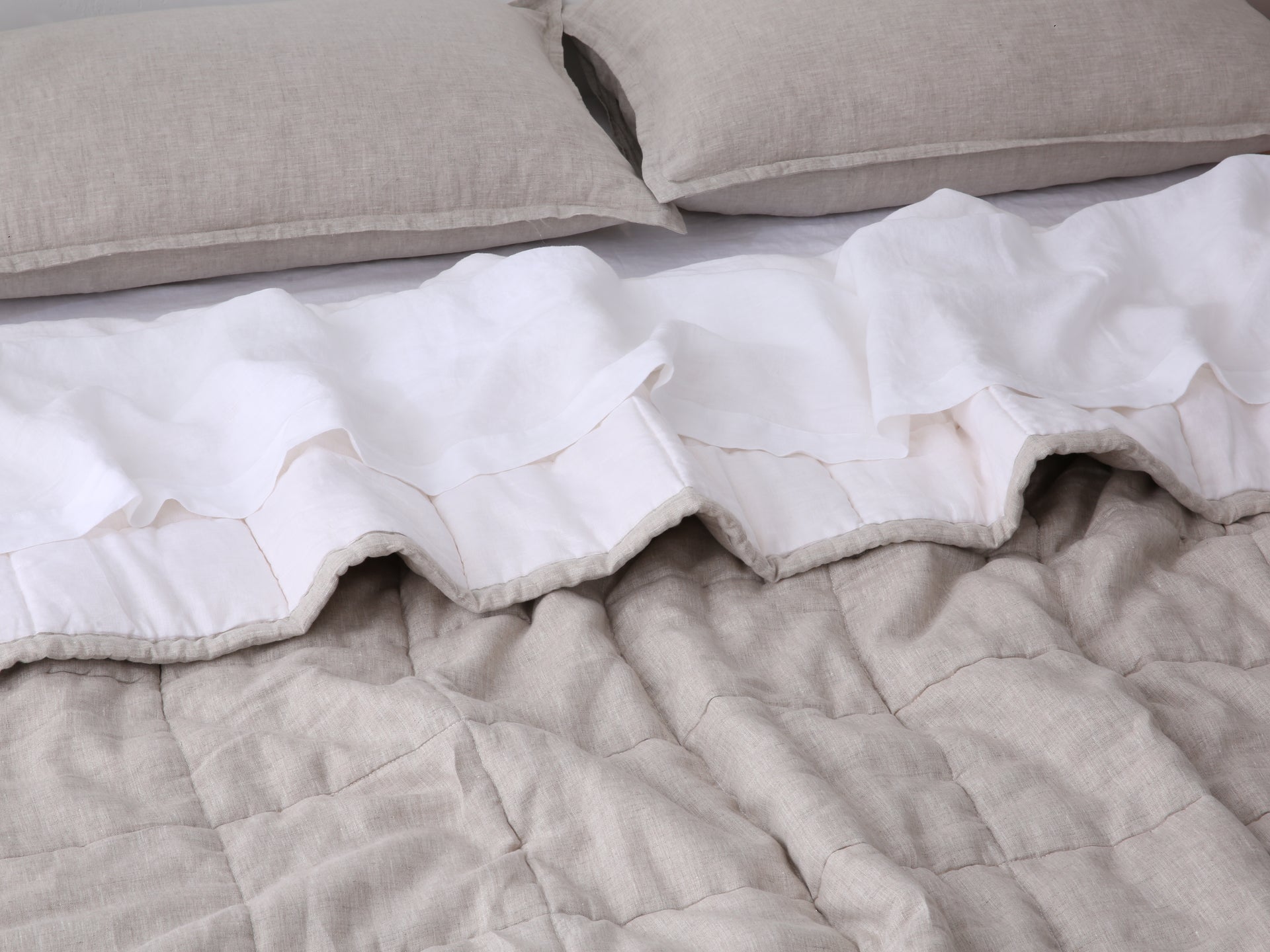 Quilted Linen Blanket - Sand + Snow