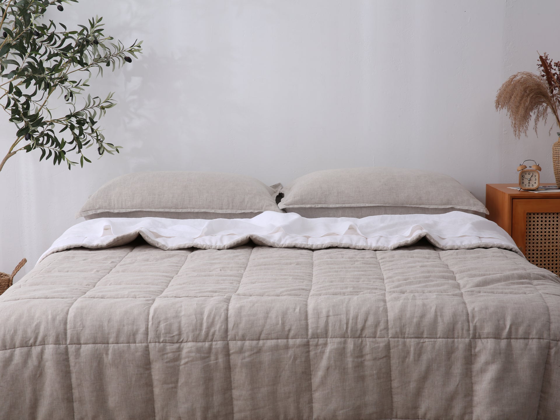 Quilted Linen Blanket - Sand + Snow