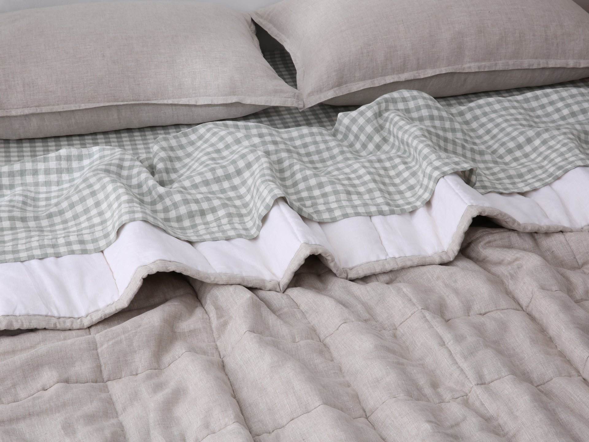 Quilted Linen Blanket - Sand + Snow