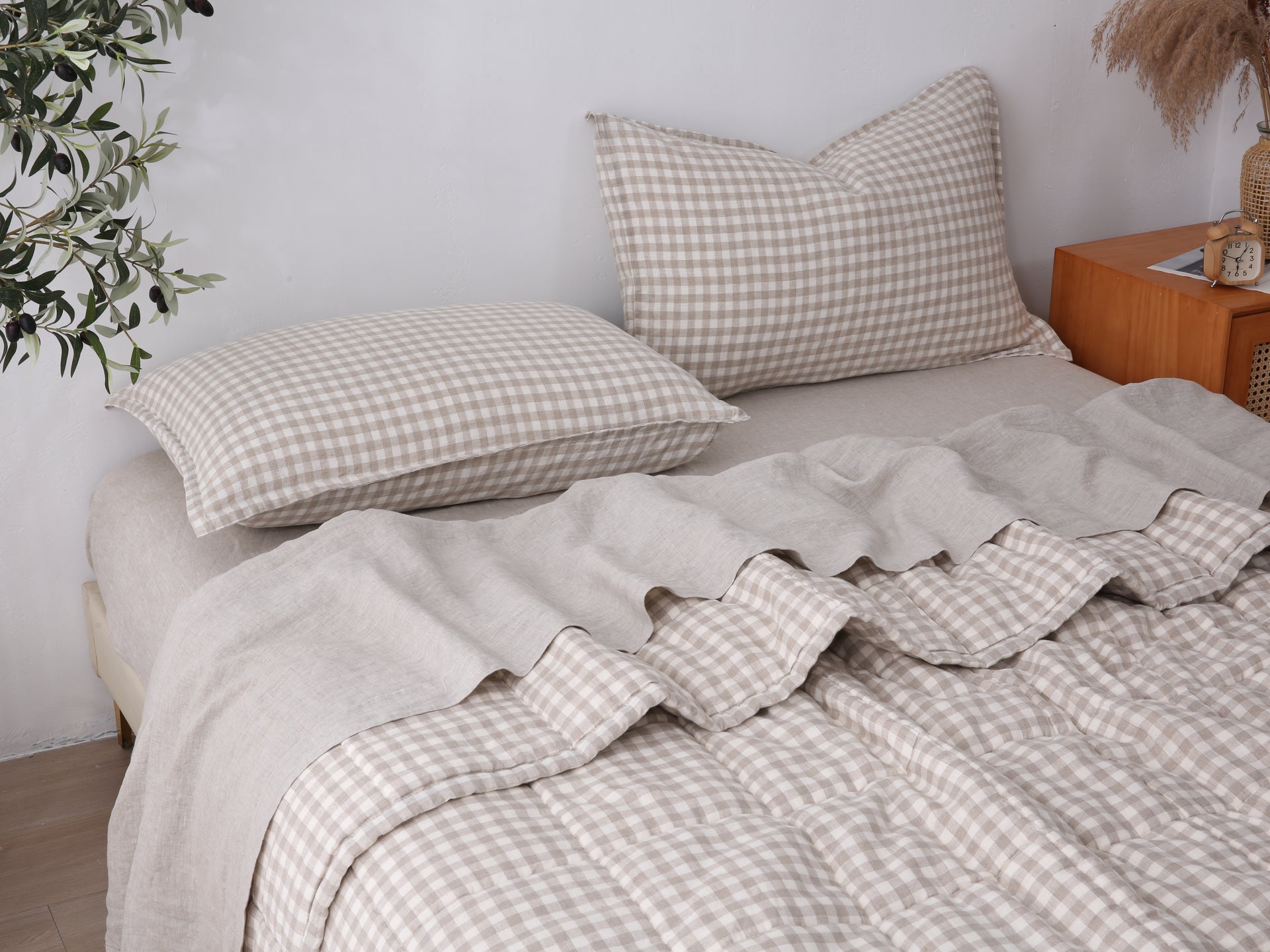 Quilted Linen Blanket - Beige Gingham