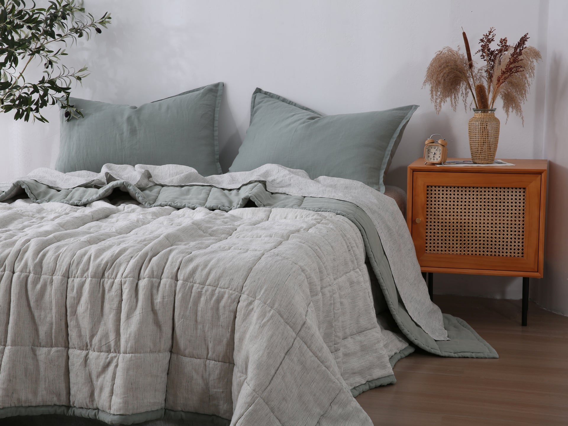 Quilted Linen Blanket - Sage + Pinstripe