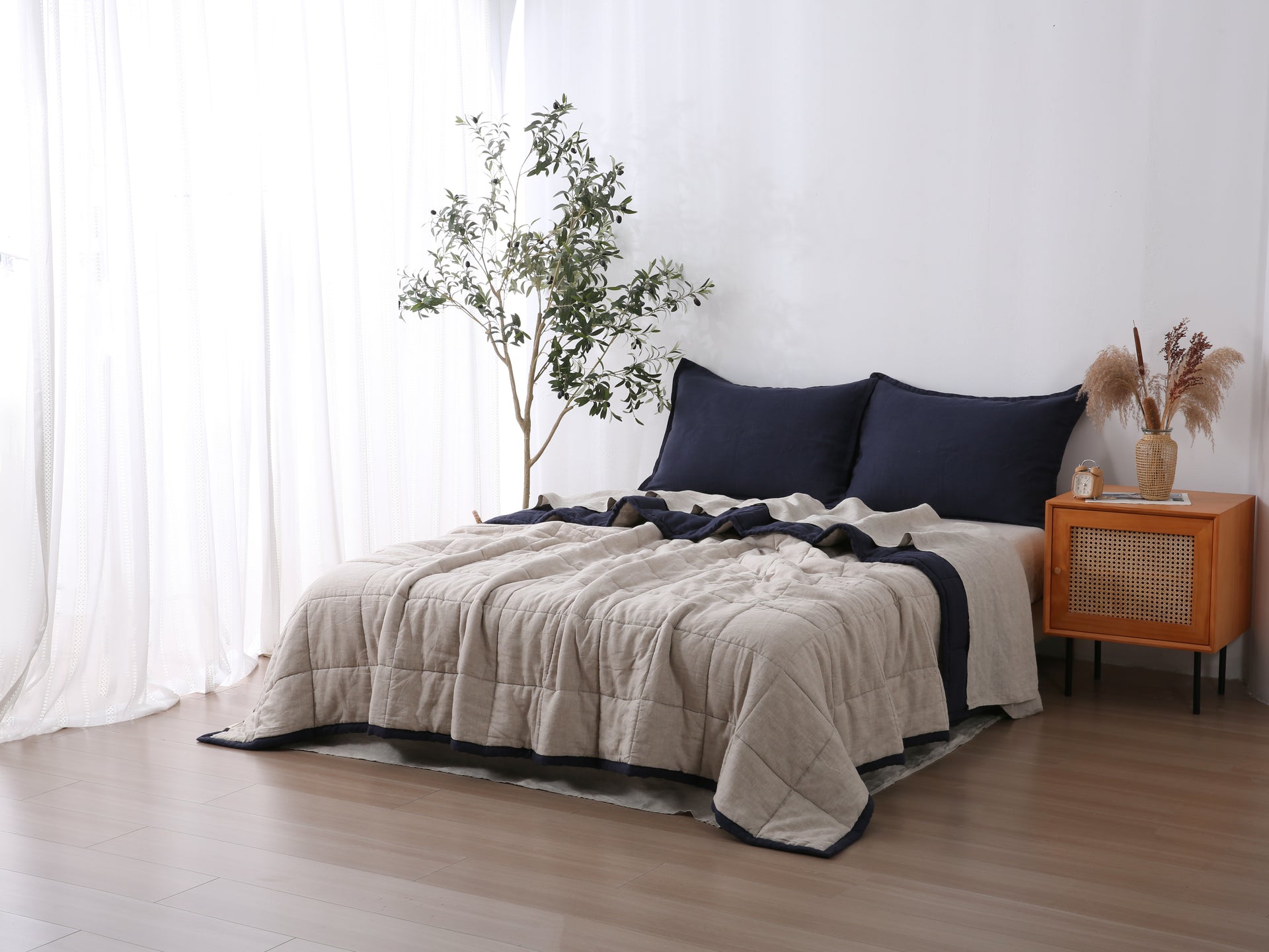 Quilted Linen Blanket - Ocean + Sand