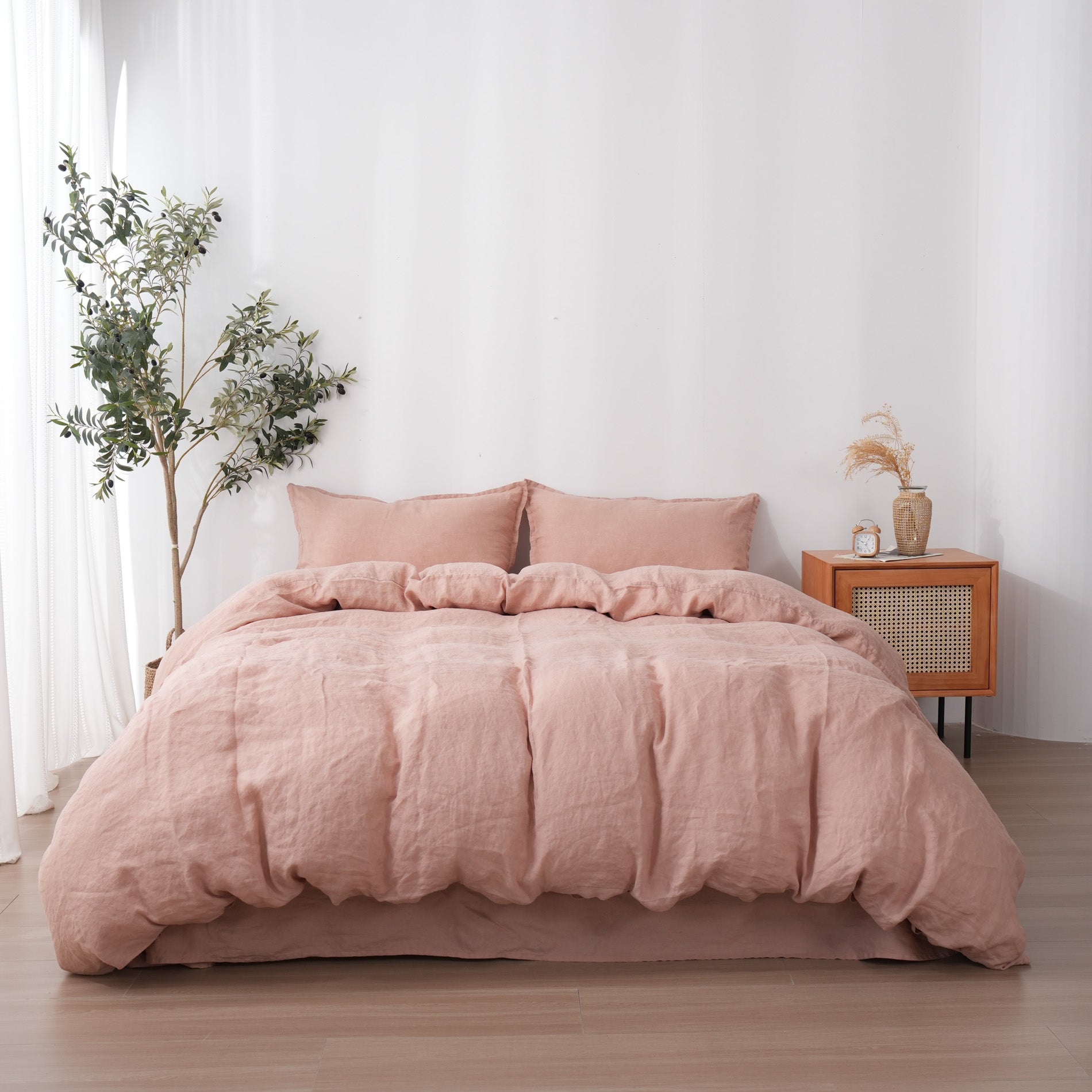 Linen Duvet Cover + Pillowcases - Pink Clay