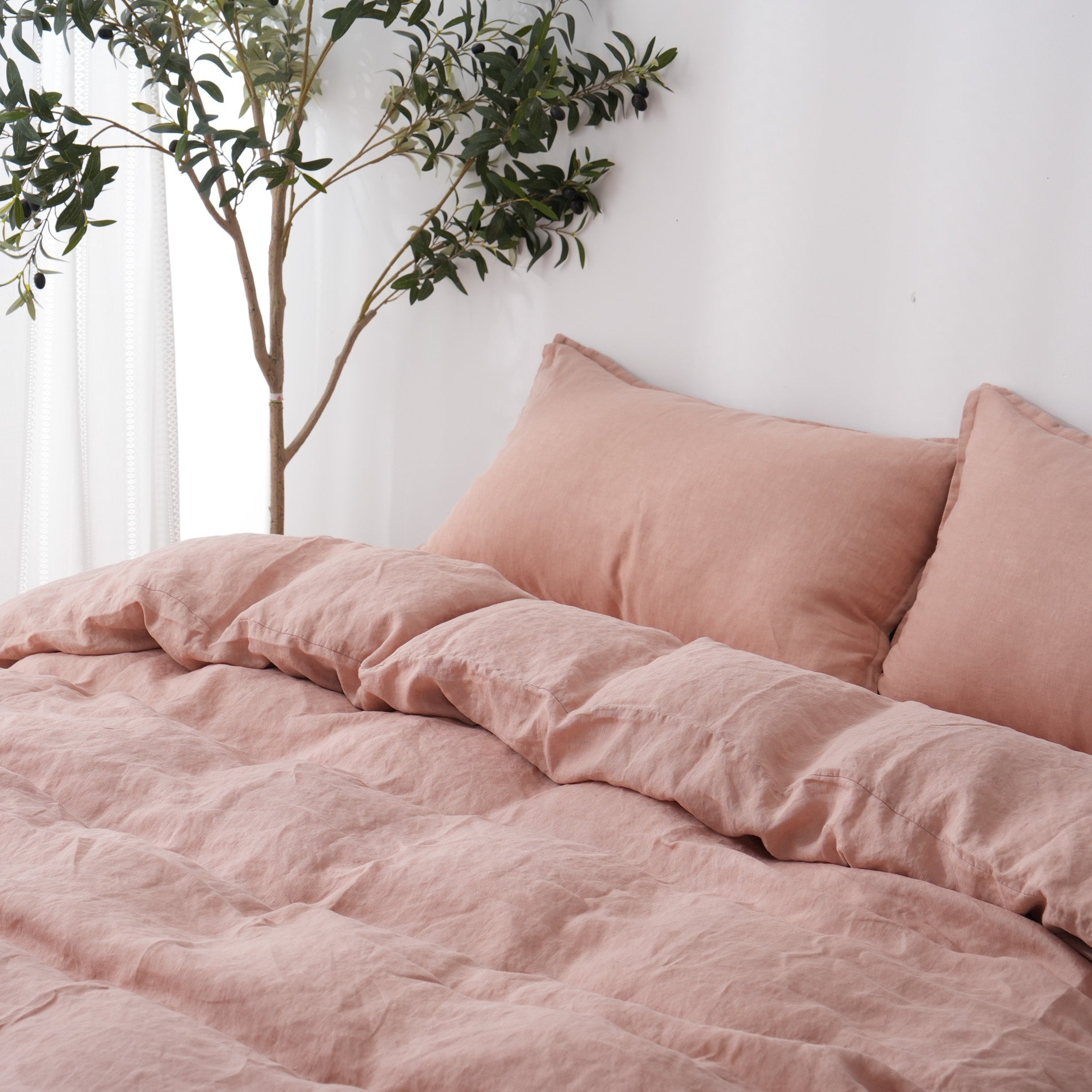Linen Duvet Cover + Pillowcases - Pink Clay