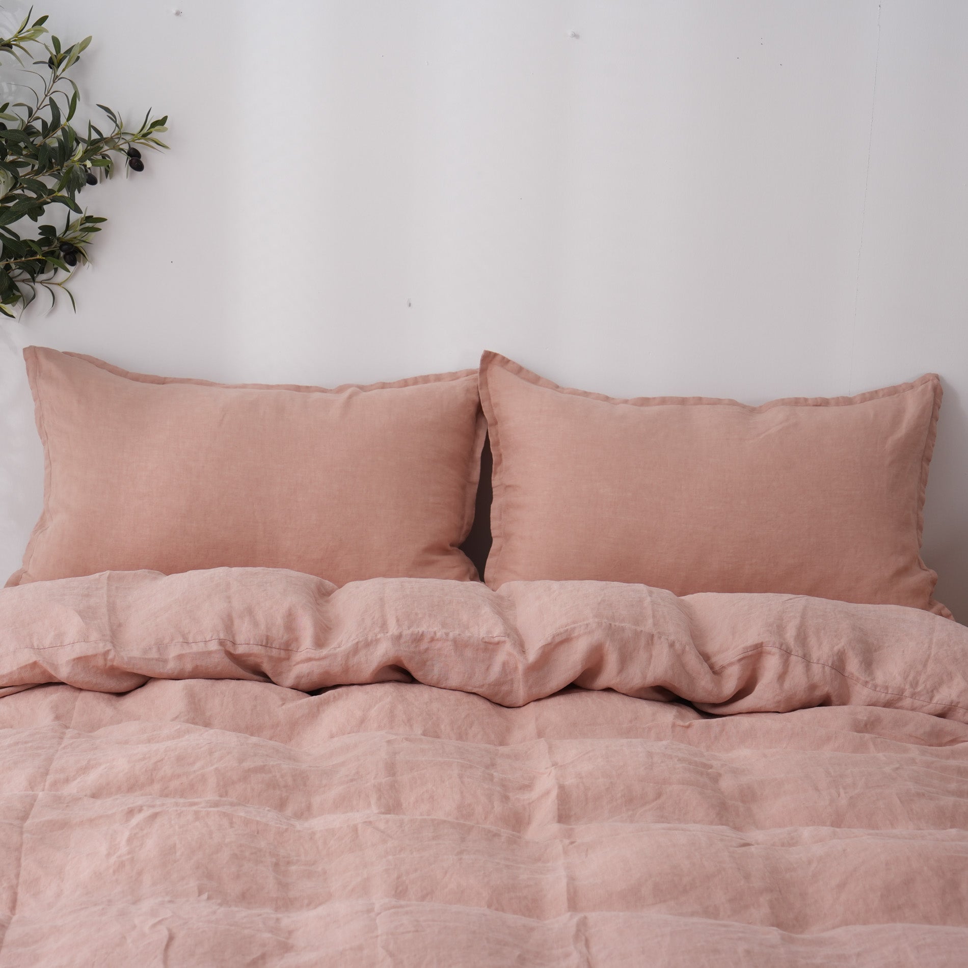 Linen Duvet Cover + Pillowcases - Pink Clay