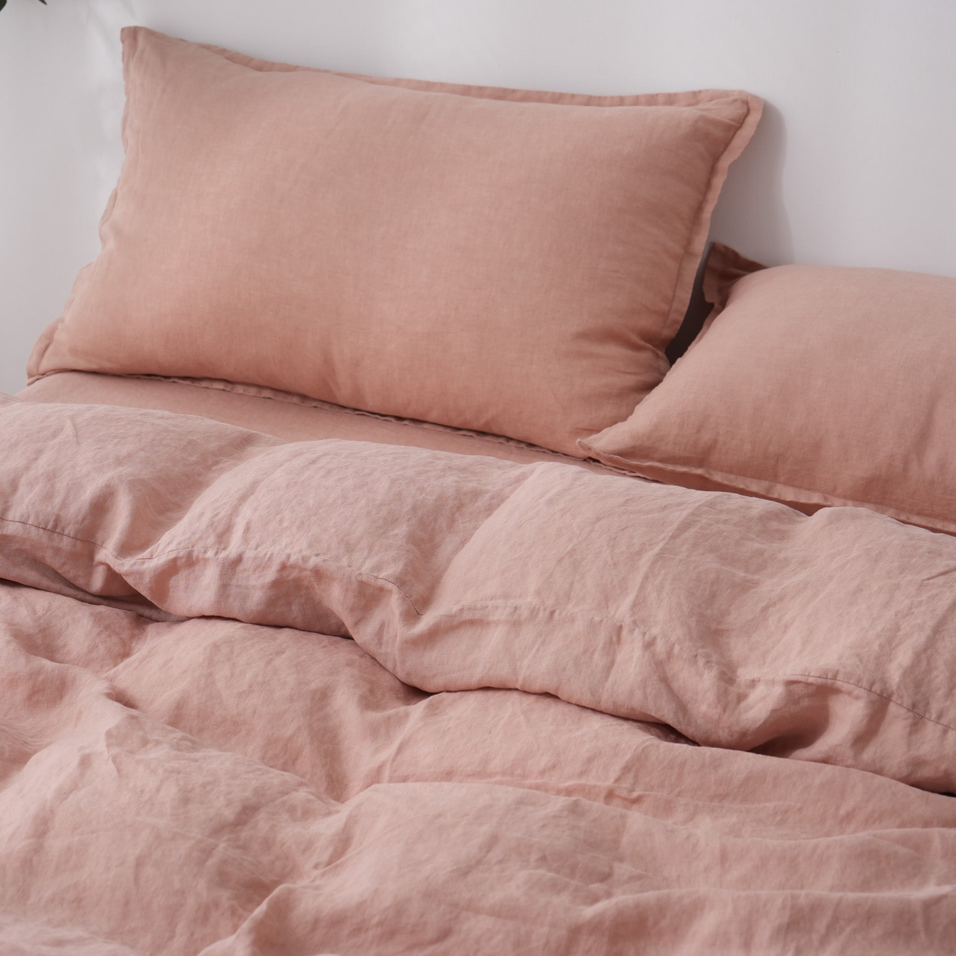 Linen Duvet Cover + Pillowcases - Pink Clay
