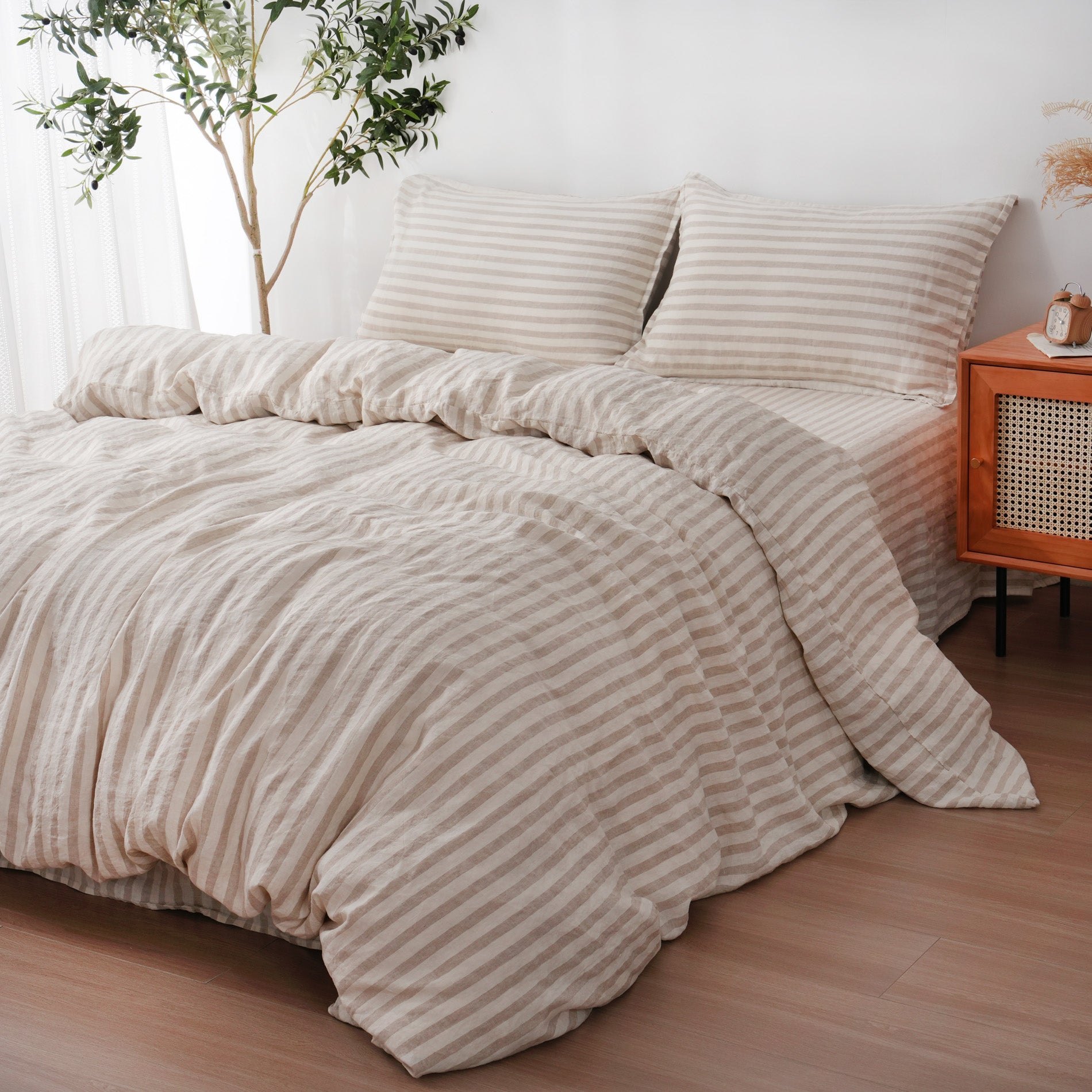 Linen Duvet Cover + Pillowcases - Sand Stripe