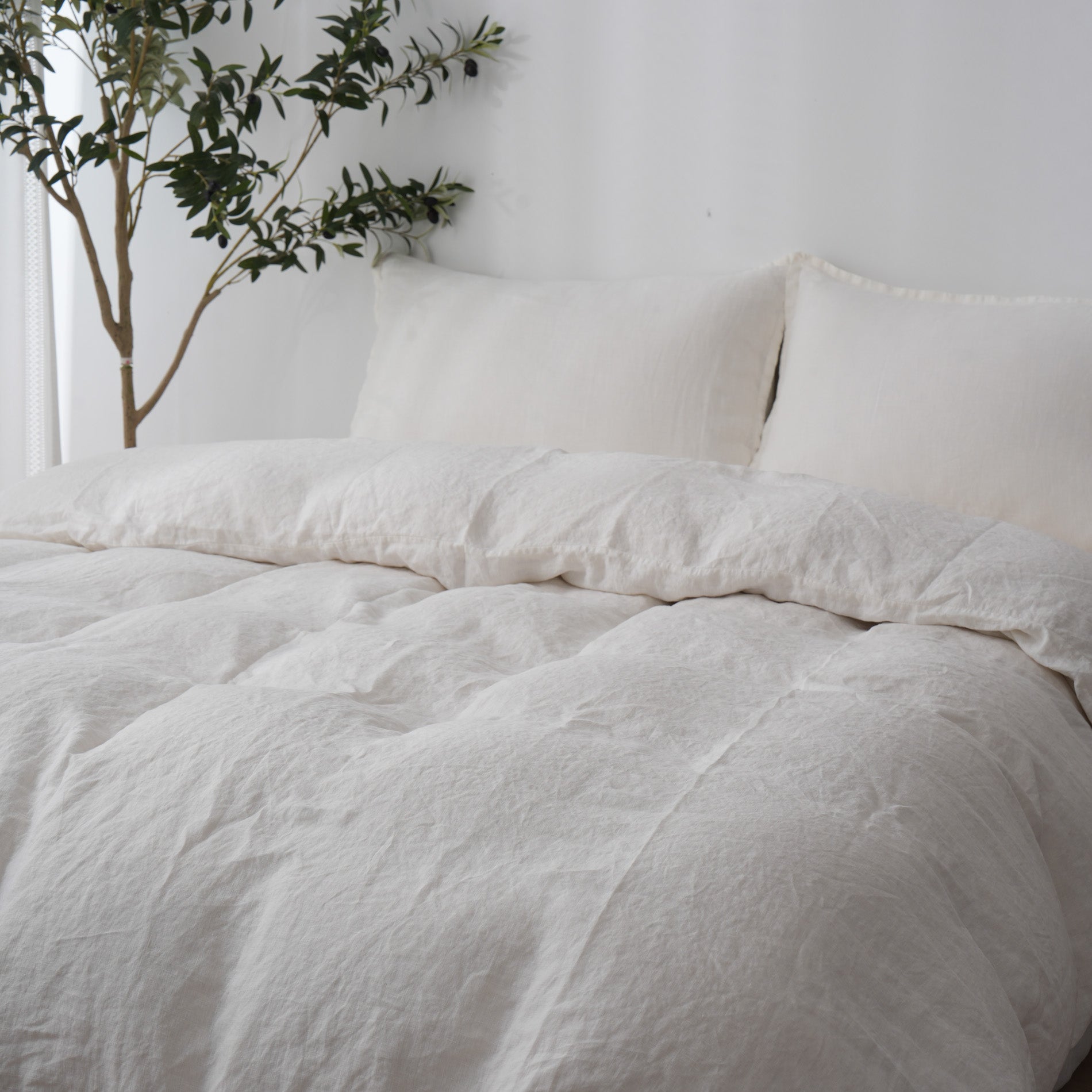Linen Duvet Cover + Pillowcases - Cloud