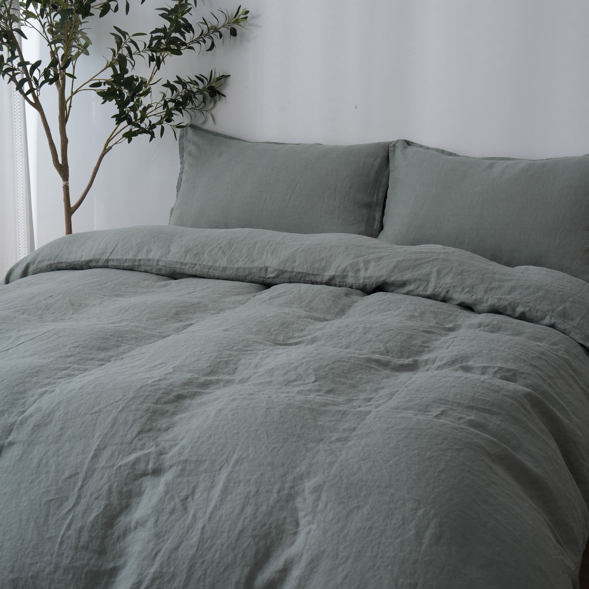 Linen Duvet Cover + Pillowcases - Sage