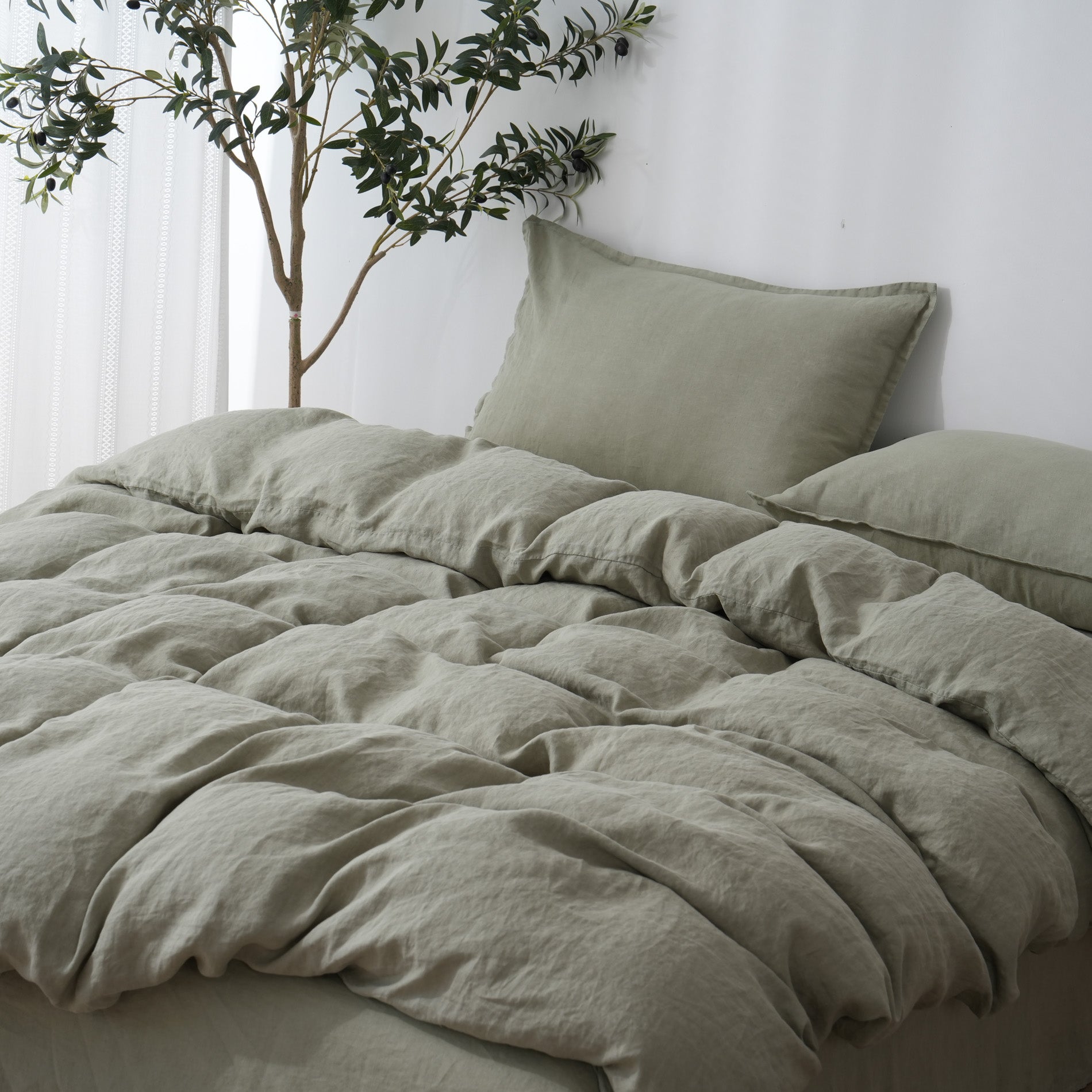 Linen Duvet Cover + Pillowcases - Fern