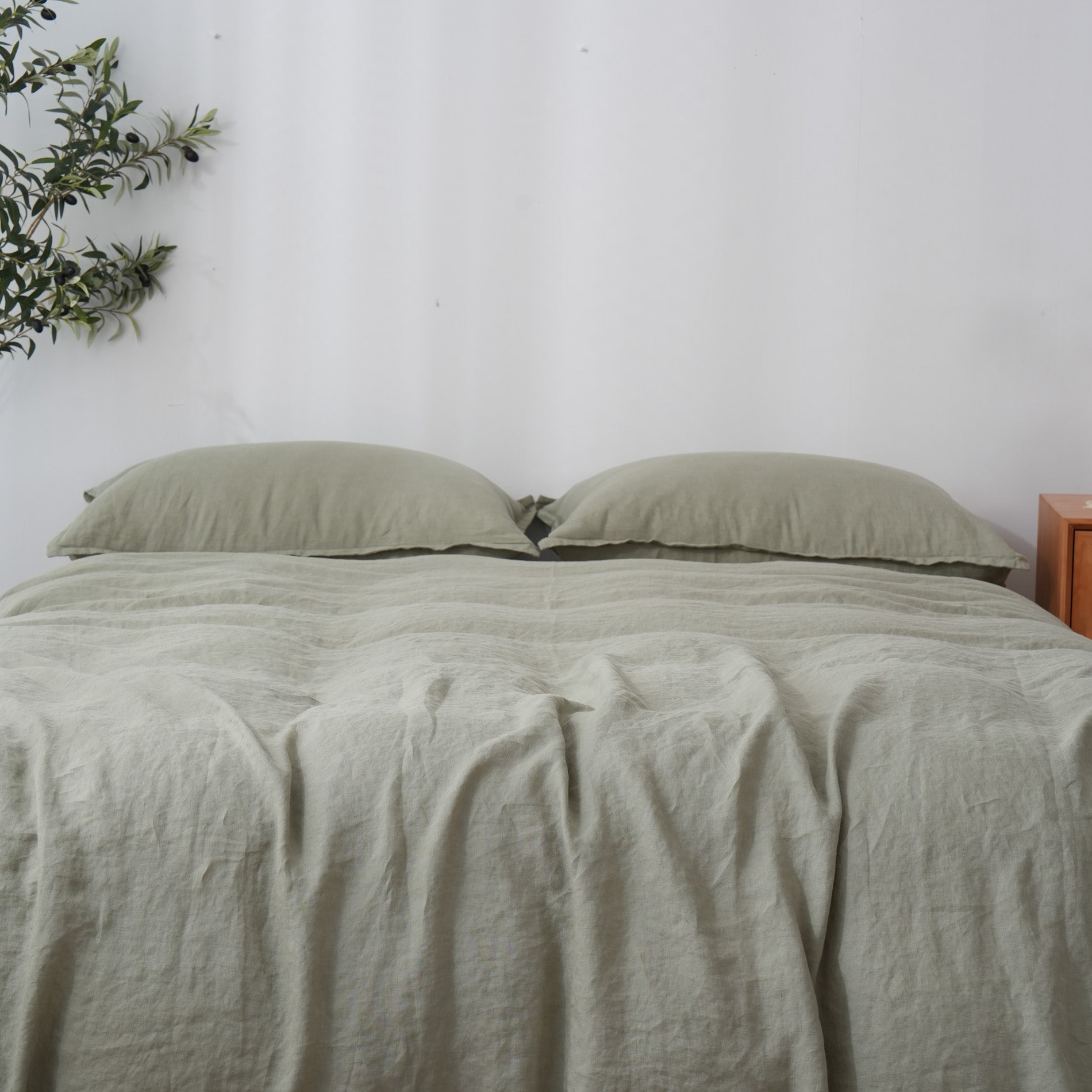 Linen Duvet Cover + Pillowcases - Fern