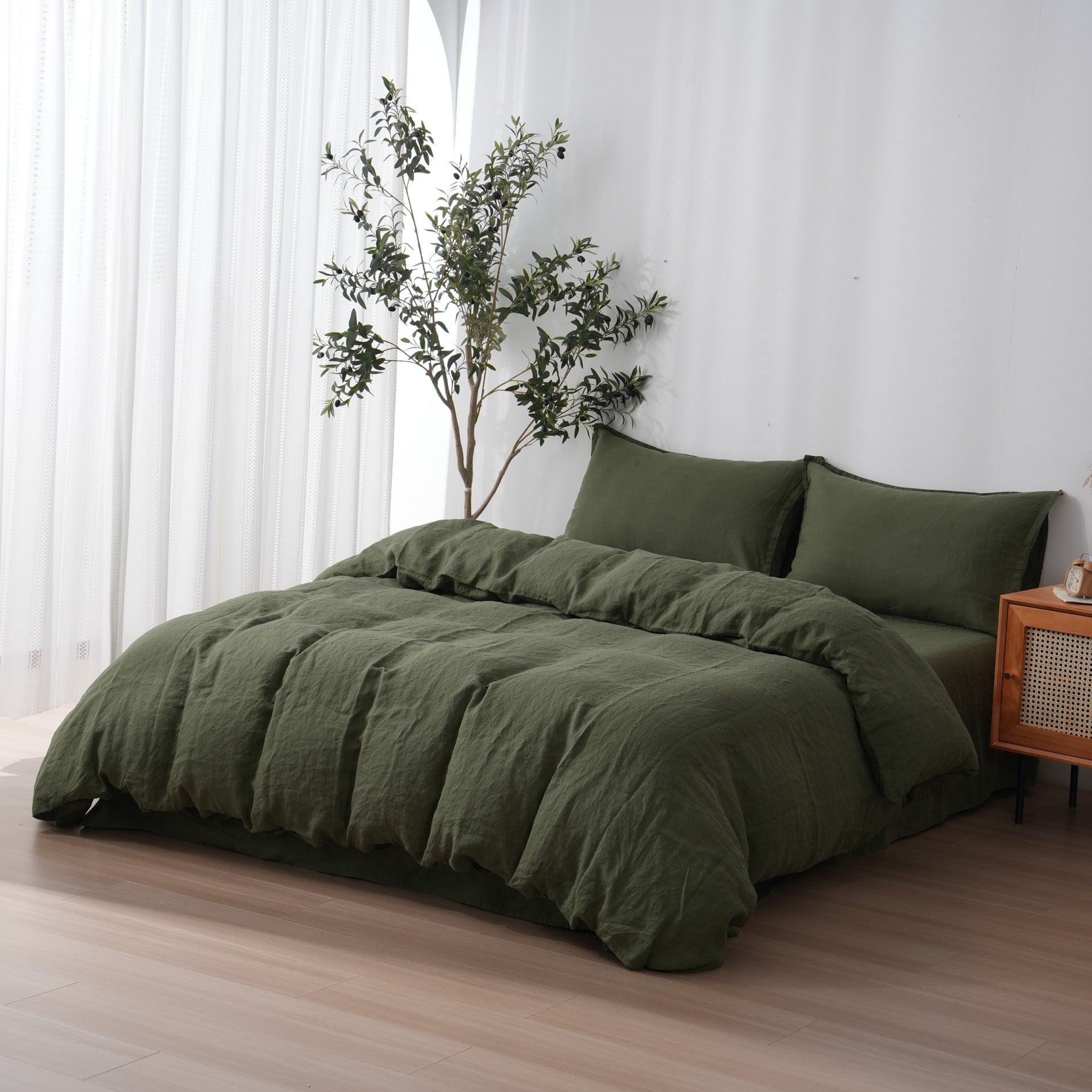 Linen Duvet Cover + Pillowcases - Forest