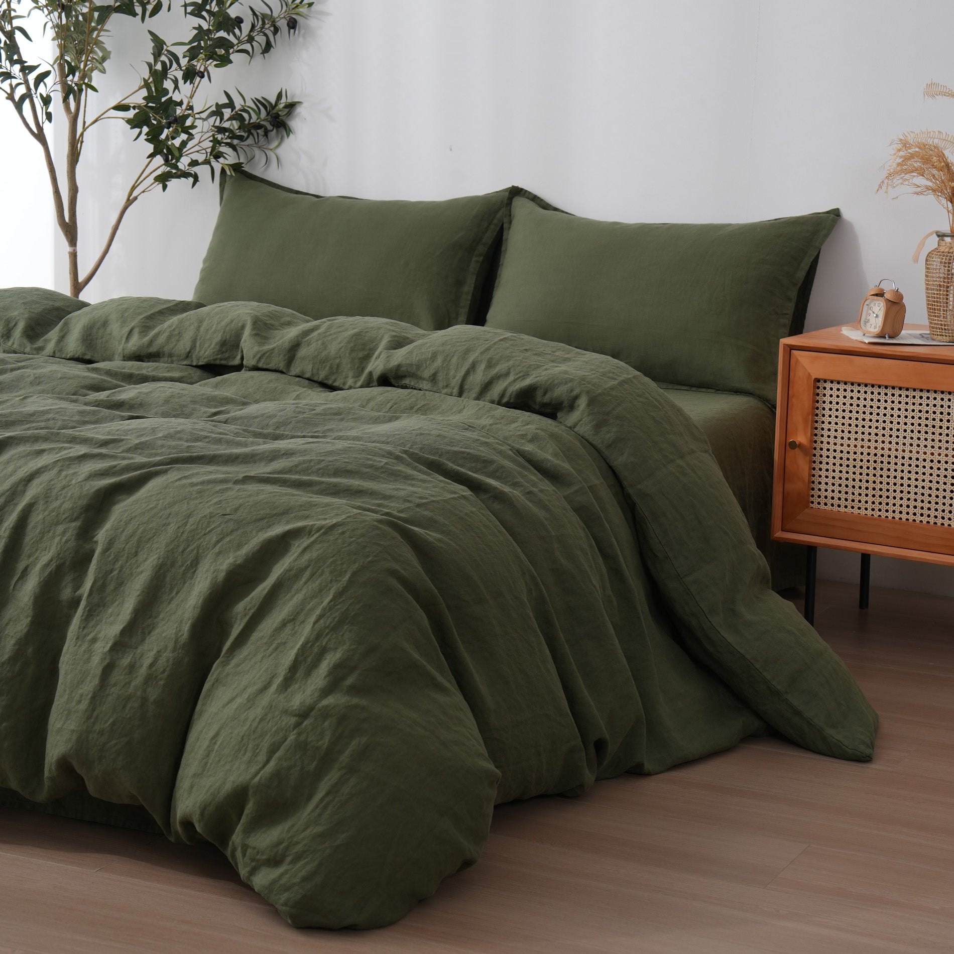 Linen Duvet Cover + Pillowcases - Forest