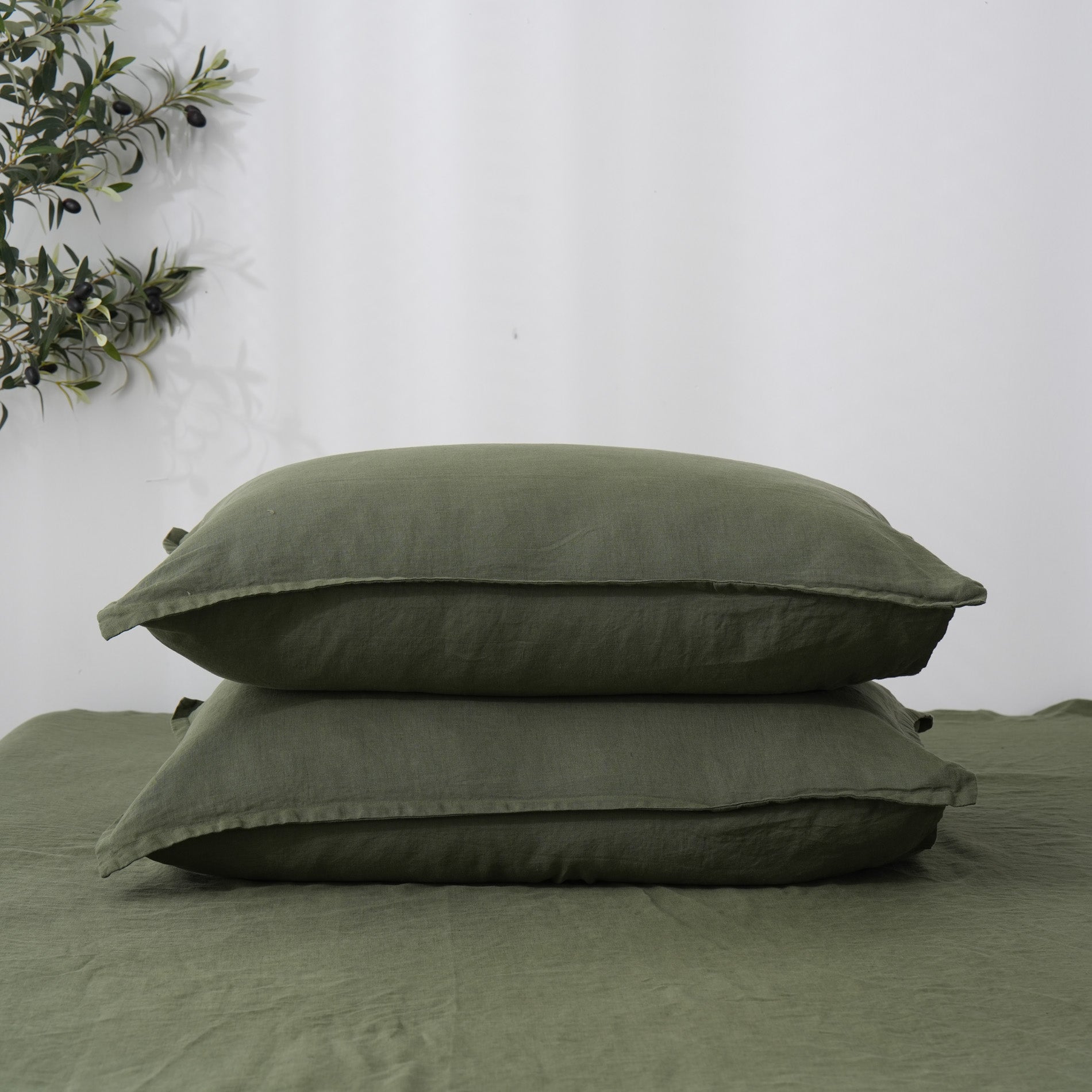 Linen Duvet Cover + Pillowcases - Forest