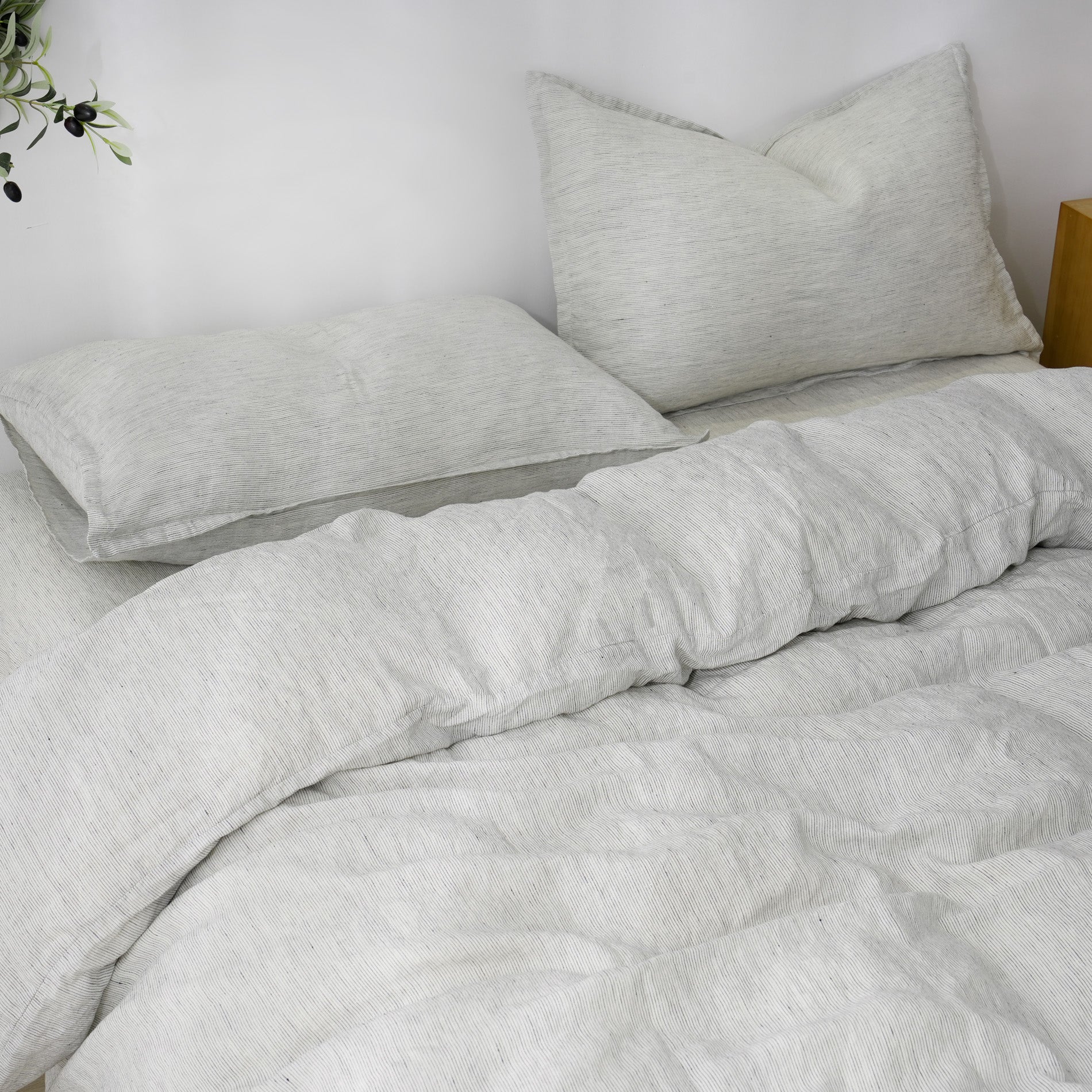 Linen Duvet Cover + Pillowcases - Pinstripe