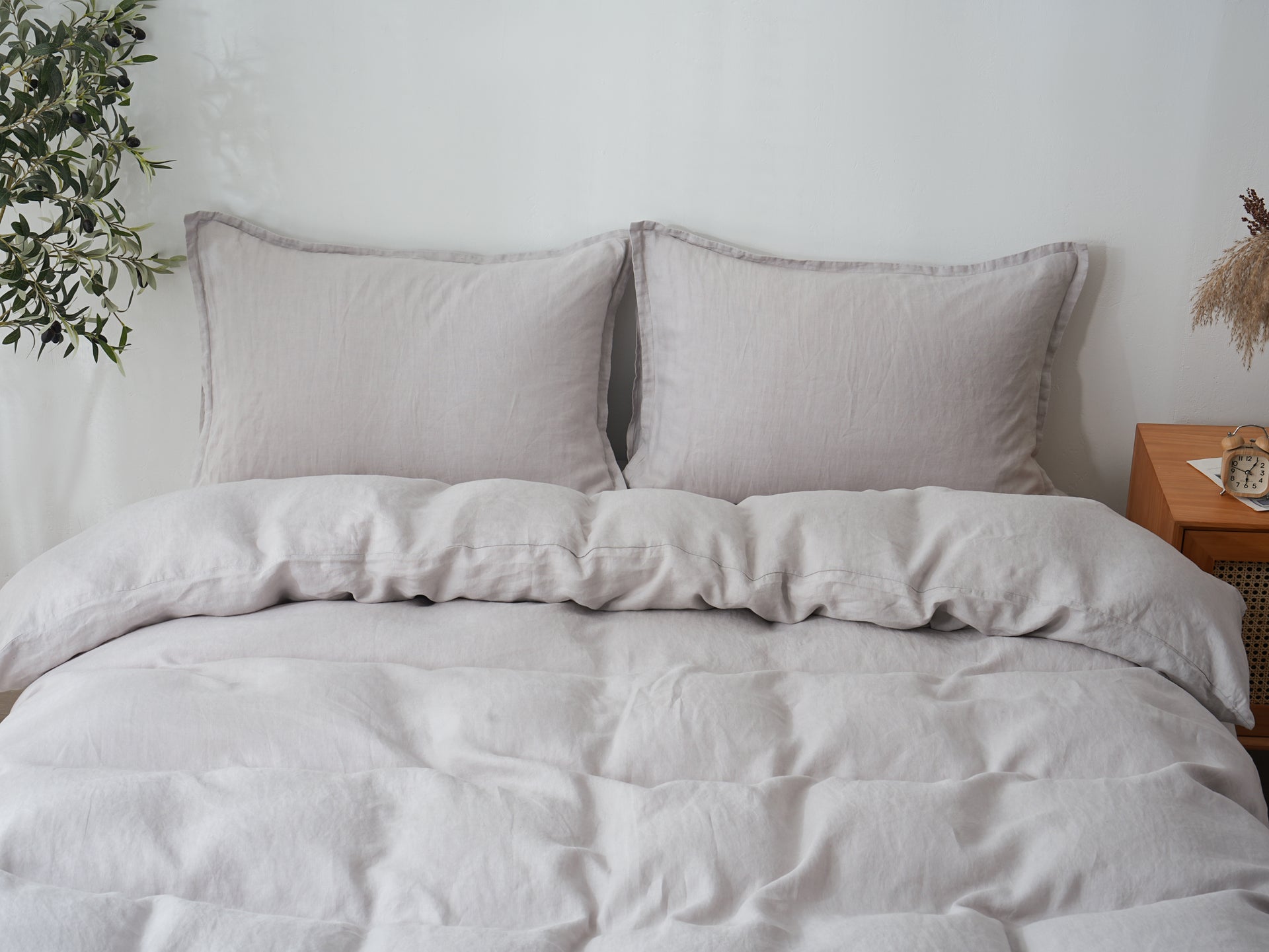 Linen Duvet Cover + Pillowcases - Mist