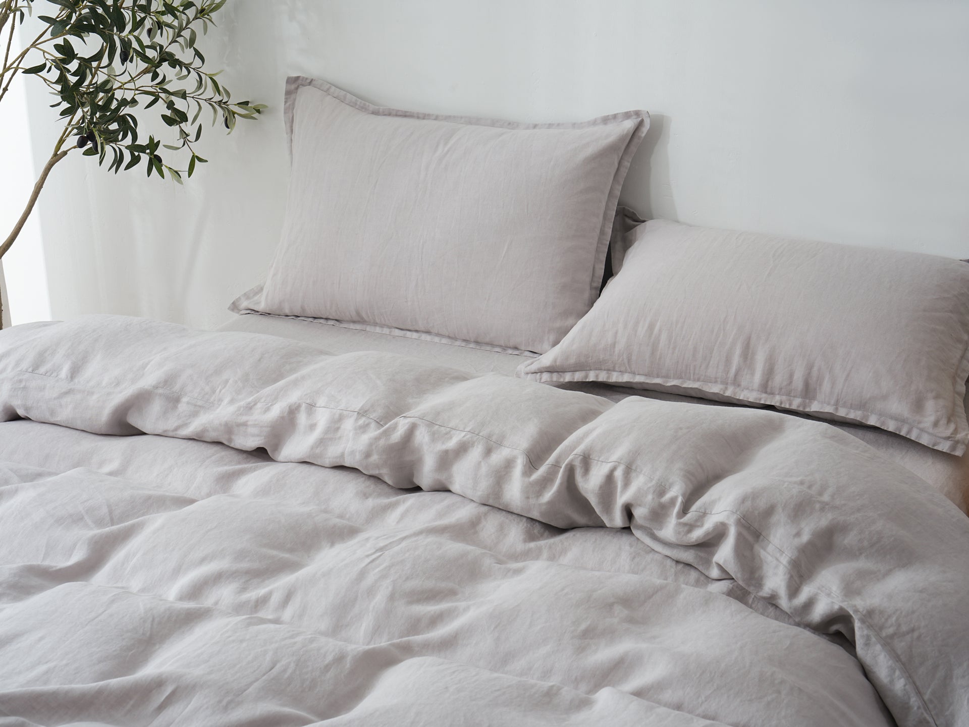 Linen Duvet Cover + Pillowcases - Mist