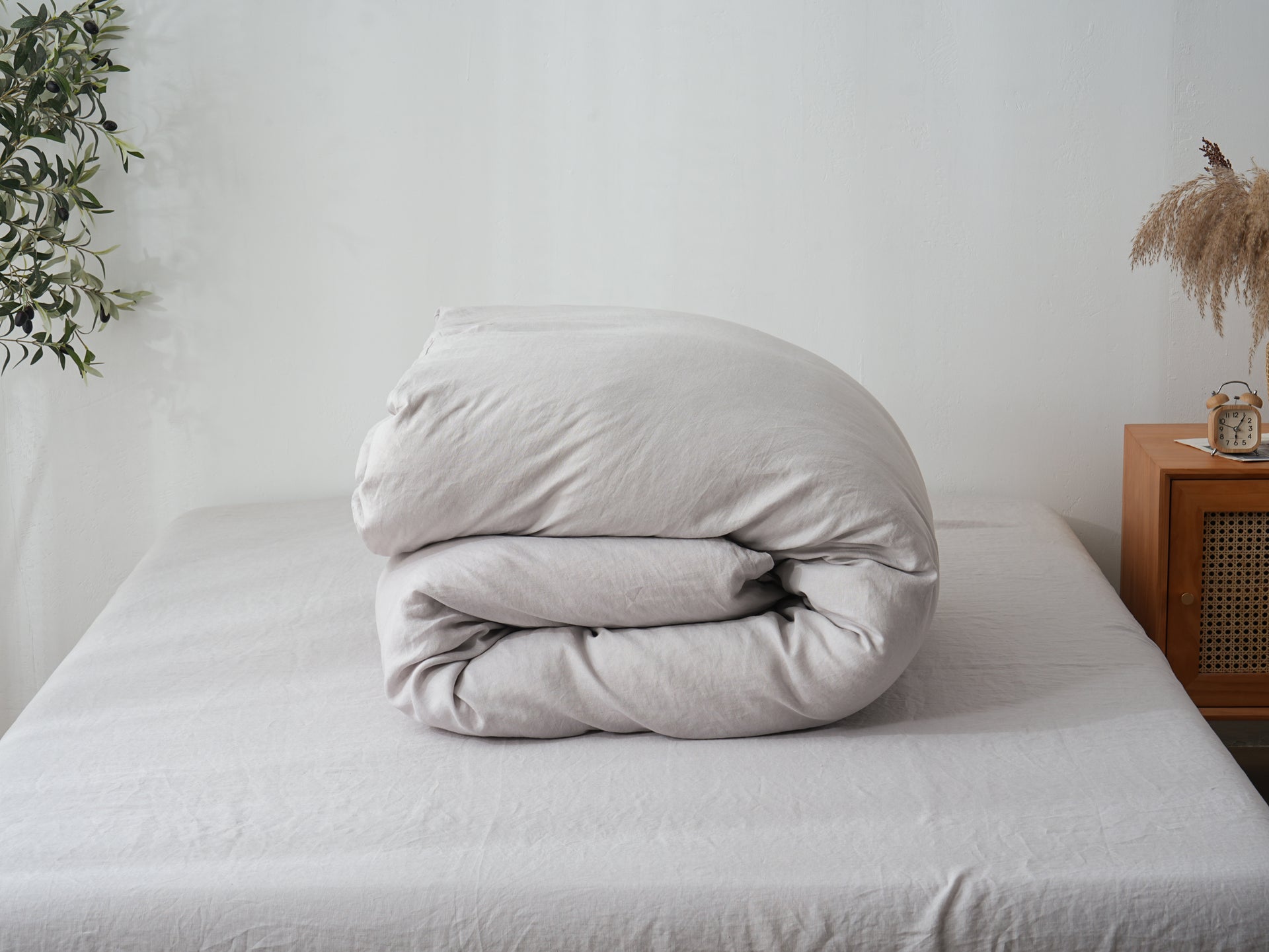 Linen Duvet Cover + Pillowcases - Mist
