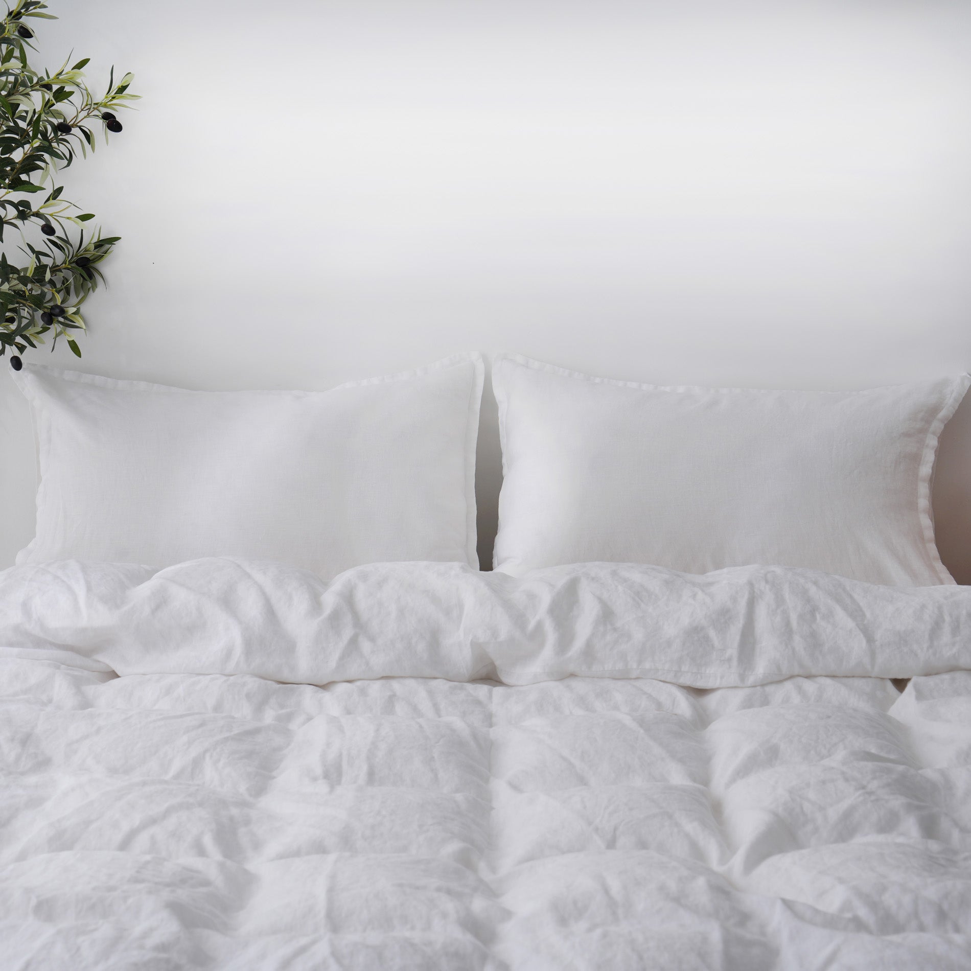 Linen Duvet Cover + Pillowcases - Snow