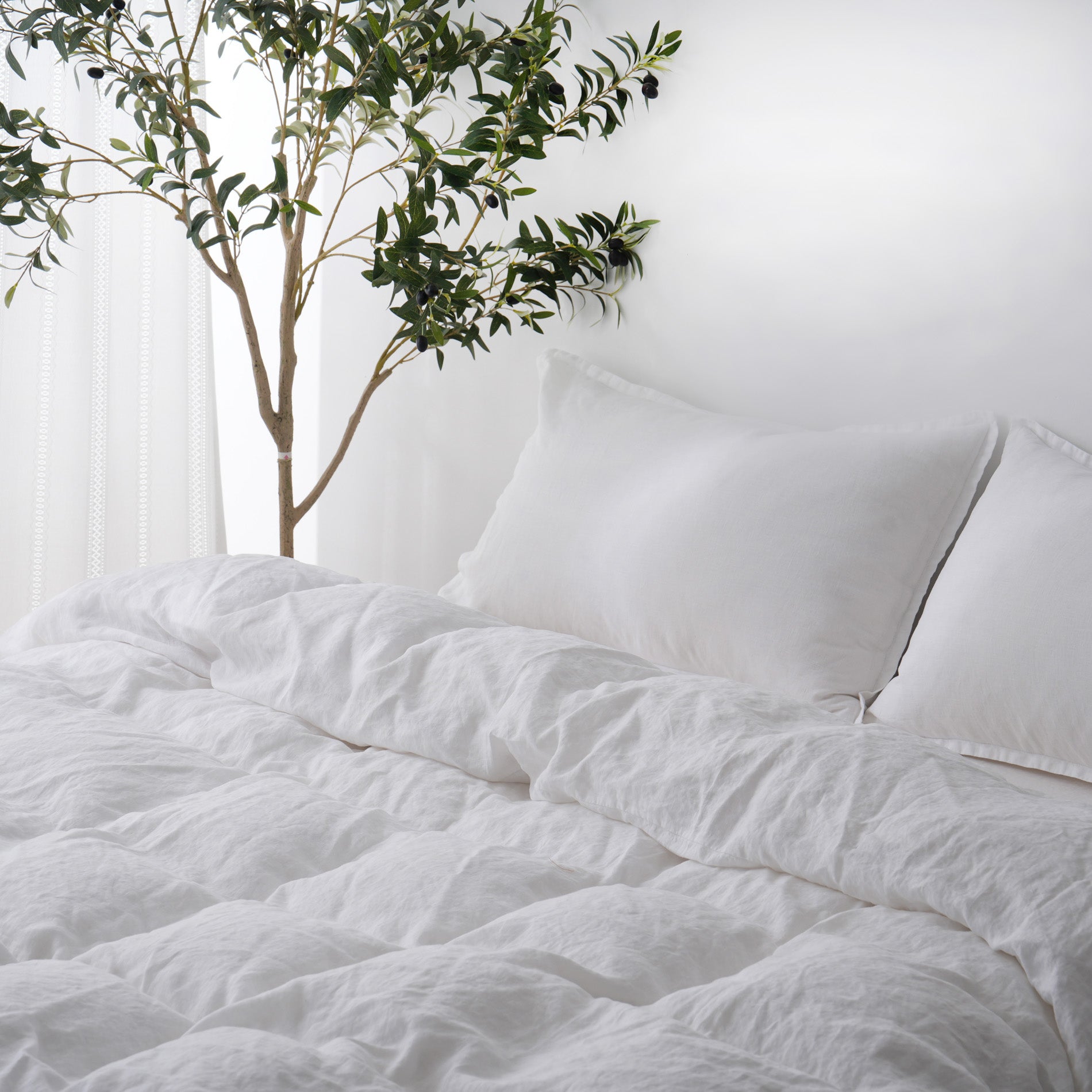 Linen Duvet Cover + Pillowcases - Snow