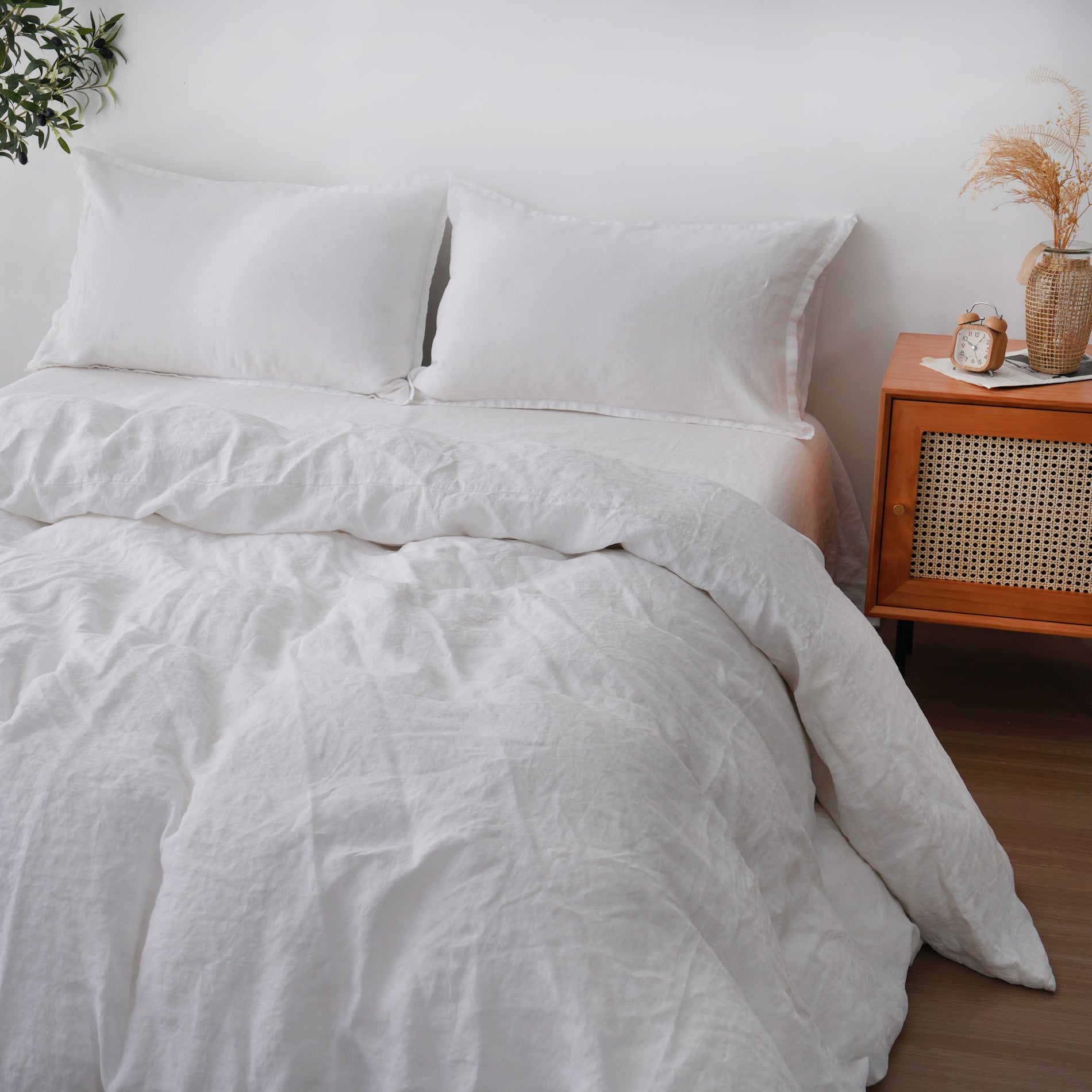 Linen Duvet Cover + Pillowcases - Snow