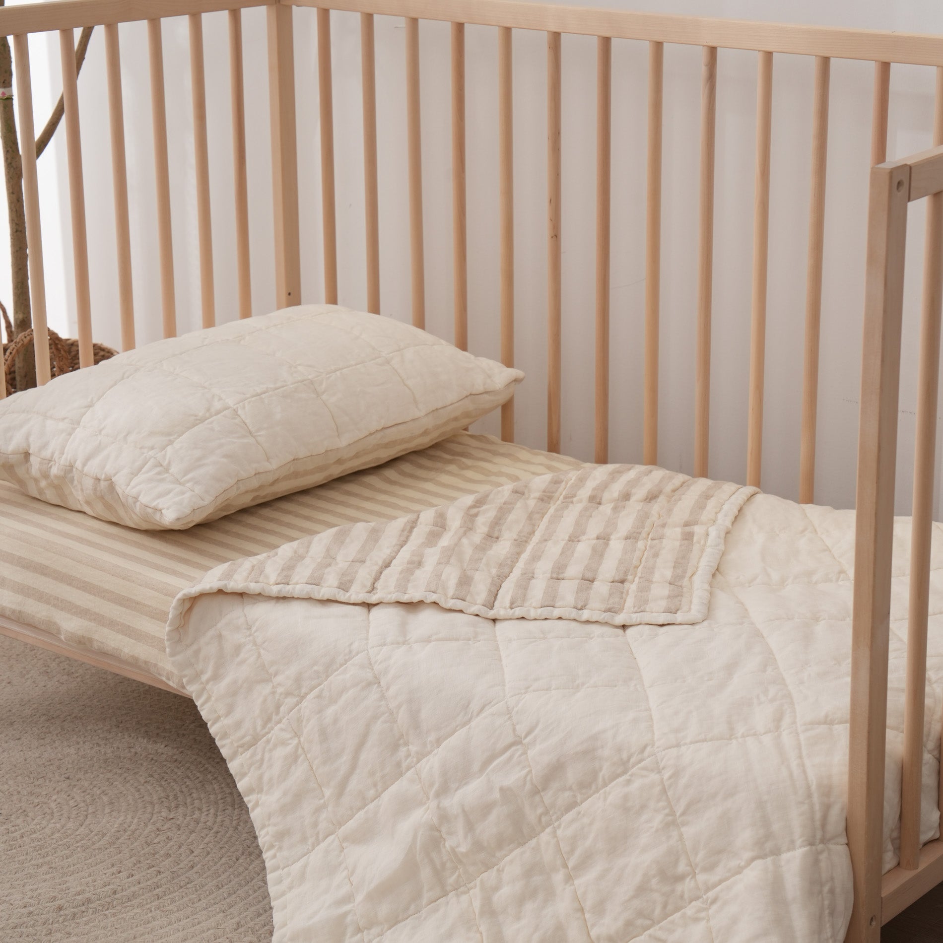 Quilted Linen Cot Blanket - Cloud + Sand Stripe