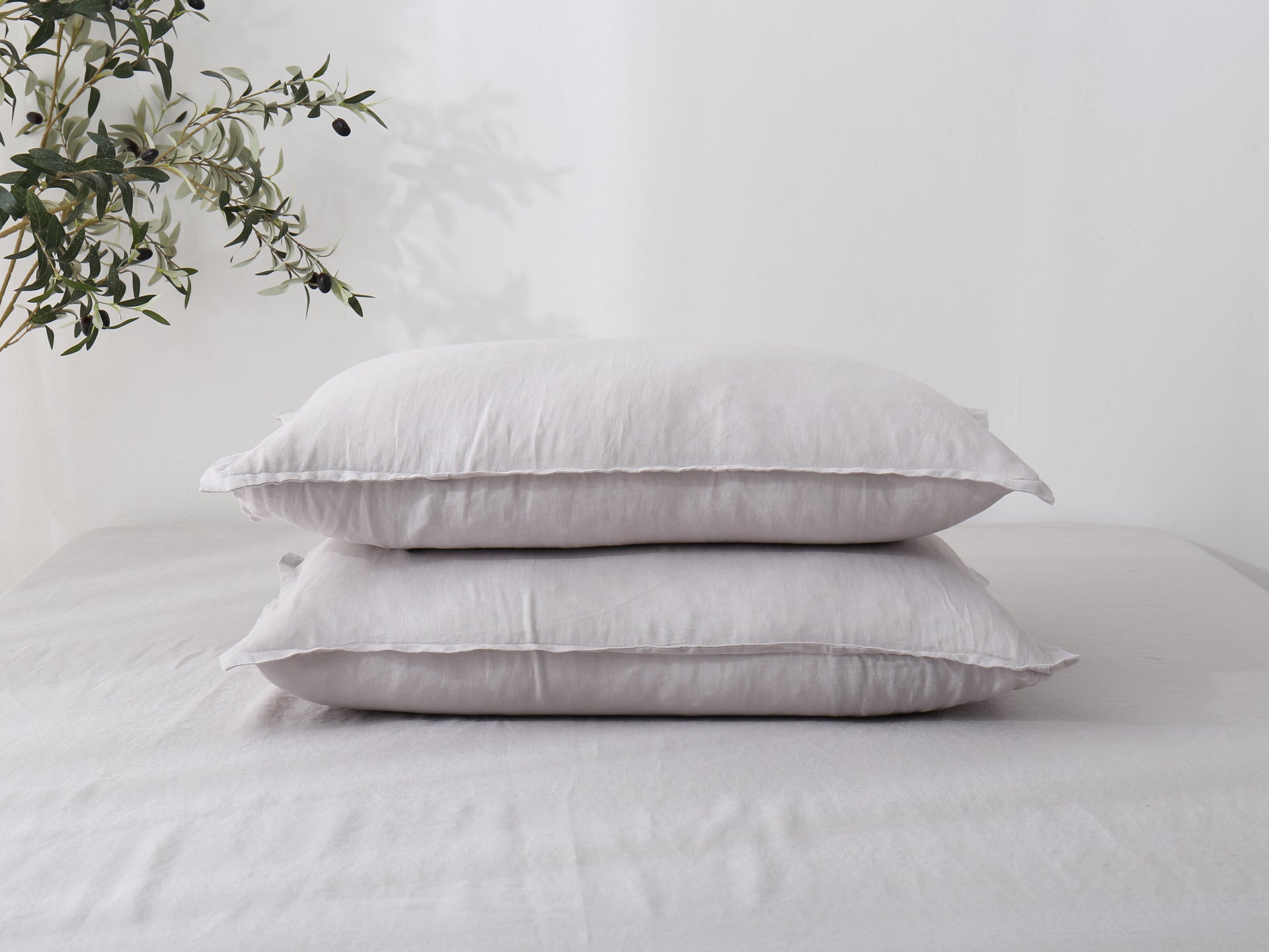 Linen Pillowcases (Set of Two)