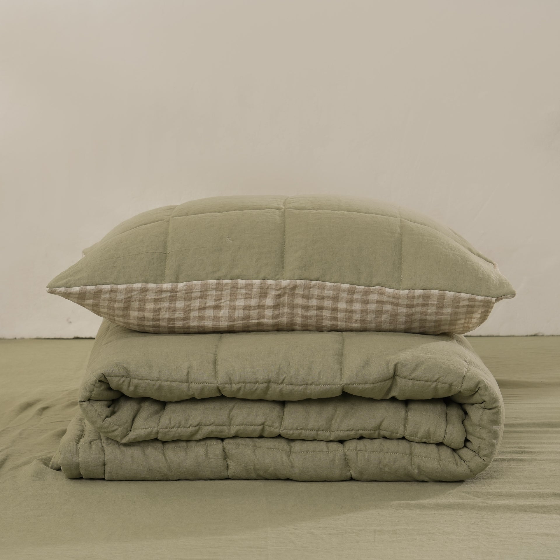 King Quilted Linen Pillowcases (Set of Two)