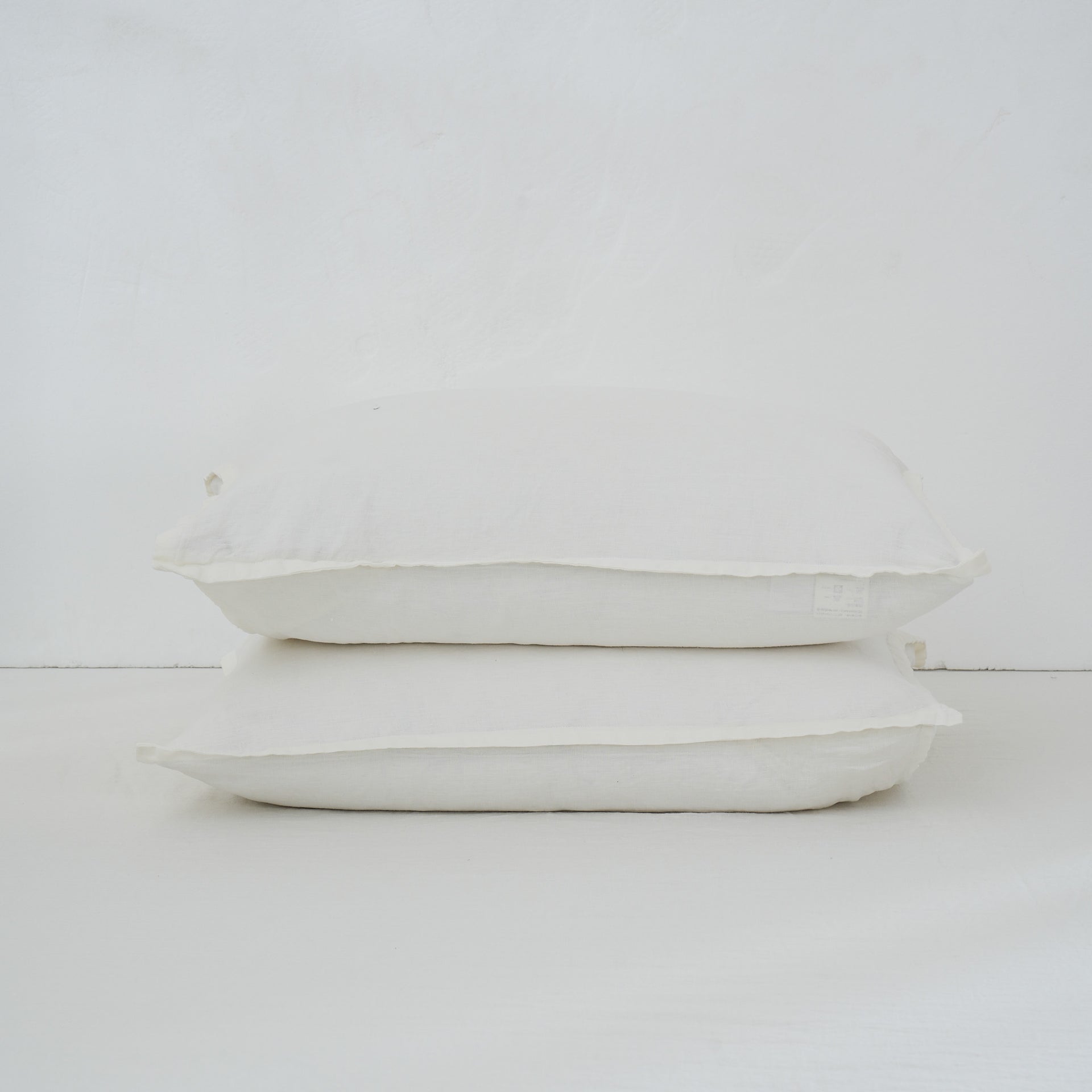 Linen Pillowcases (Set of Two)